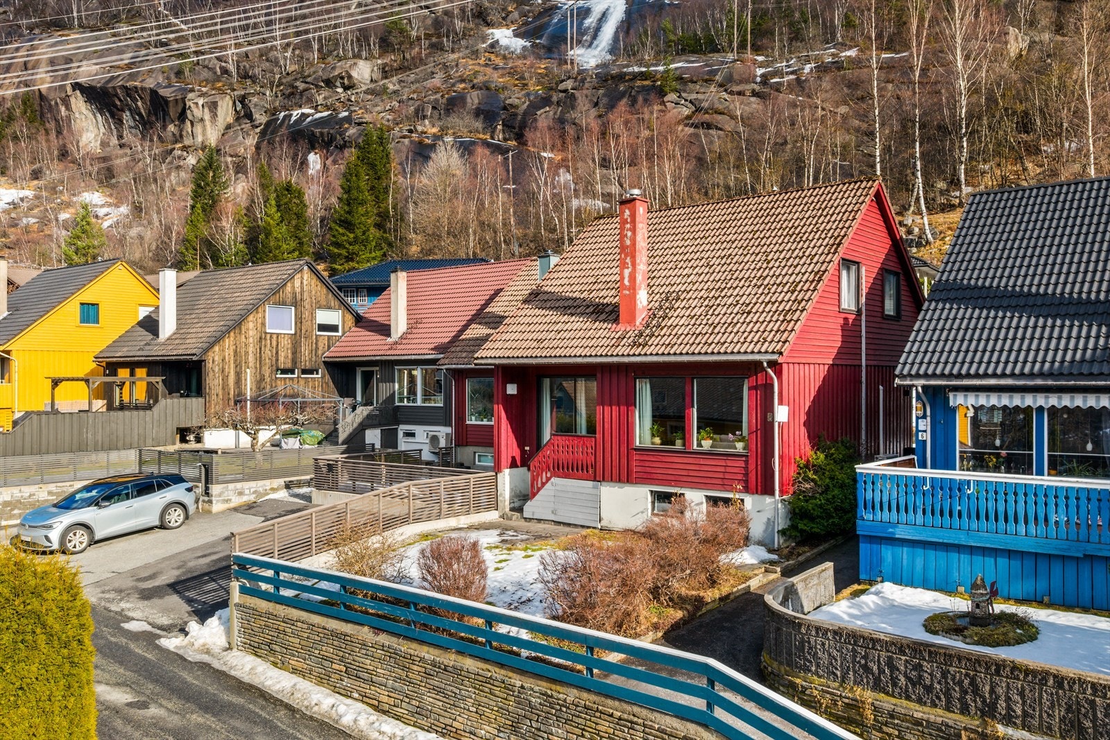 R|N har gleden av å presentere Eikåker 8! Galleribilde