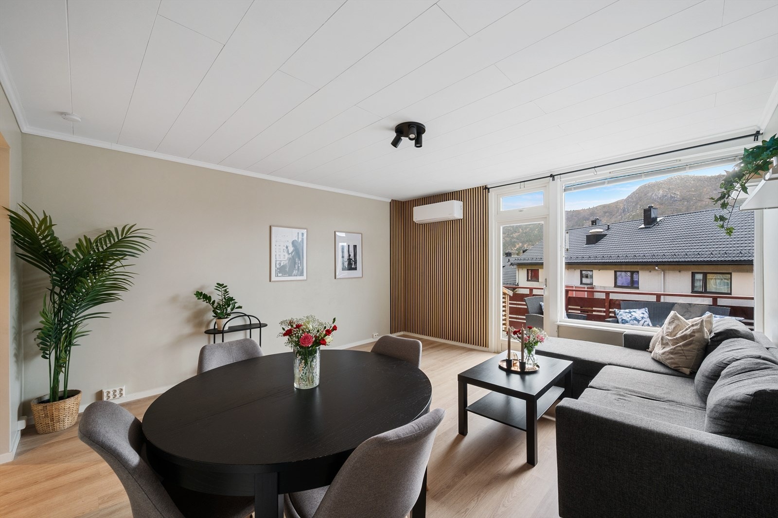 Lyngbøveien 25 presenteres av Eiendomsmegler Norge, ved Even Lexander. Galleribilde