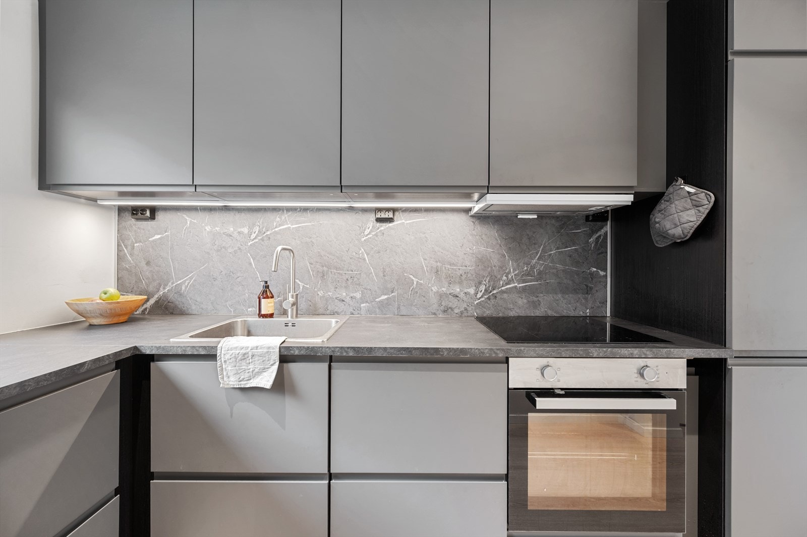 Alle hvitevarer er integrert og medfølger handelen. Galleribilde