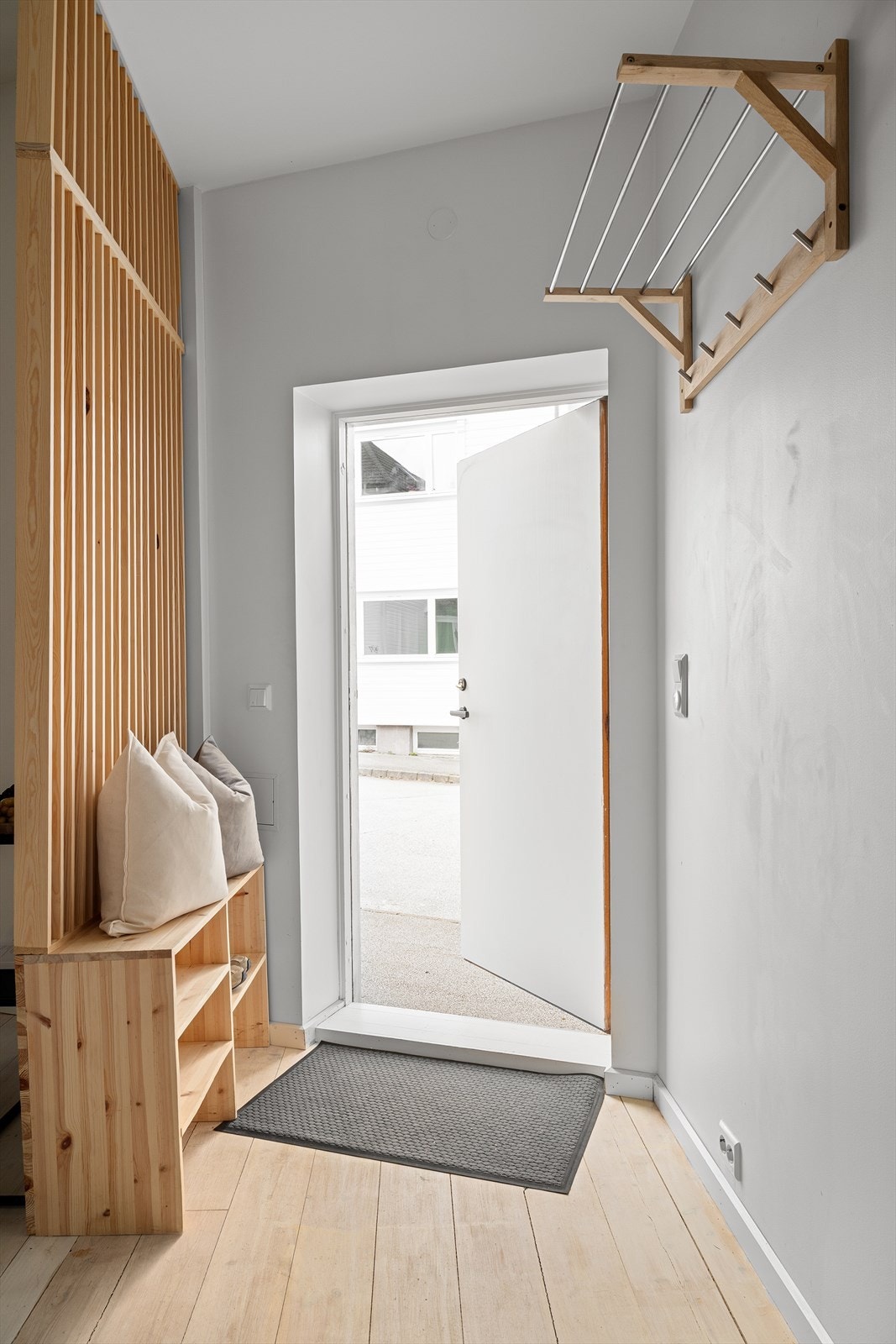 Entré. Galleribilde