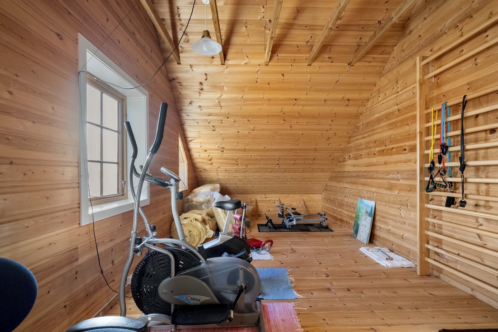 Eige trimrom er innreidd i ein del av andre etasje i driftsbygningen. Galleribilde