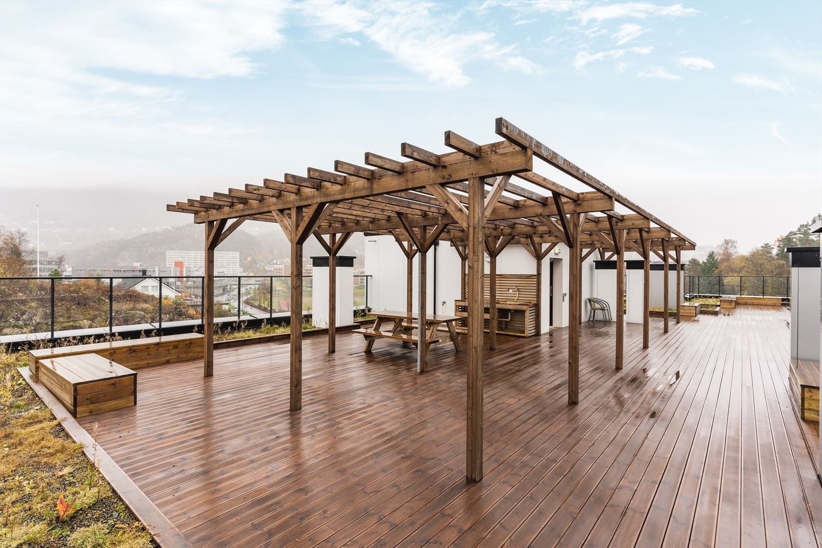 Sameiet har også en herlig takterrasse hvor man kan nyte fine sommerdager! Galleribilde