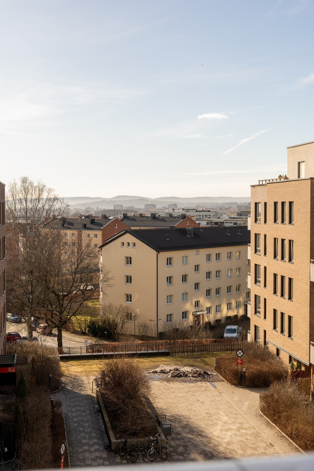 Utsyn fra balkong. Galleribilde