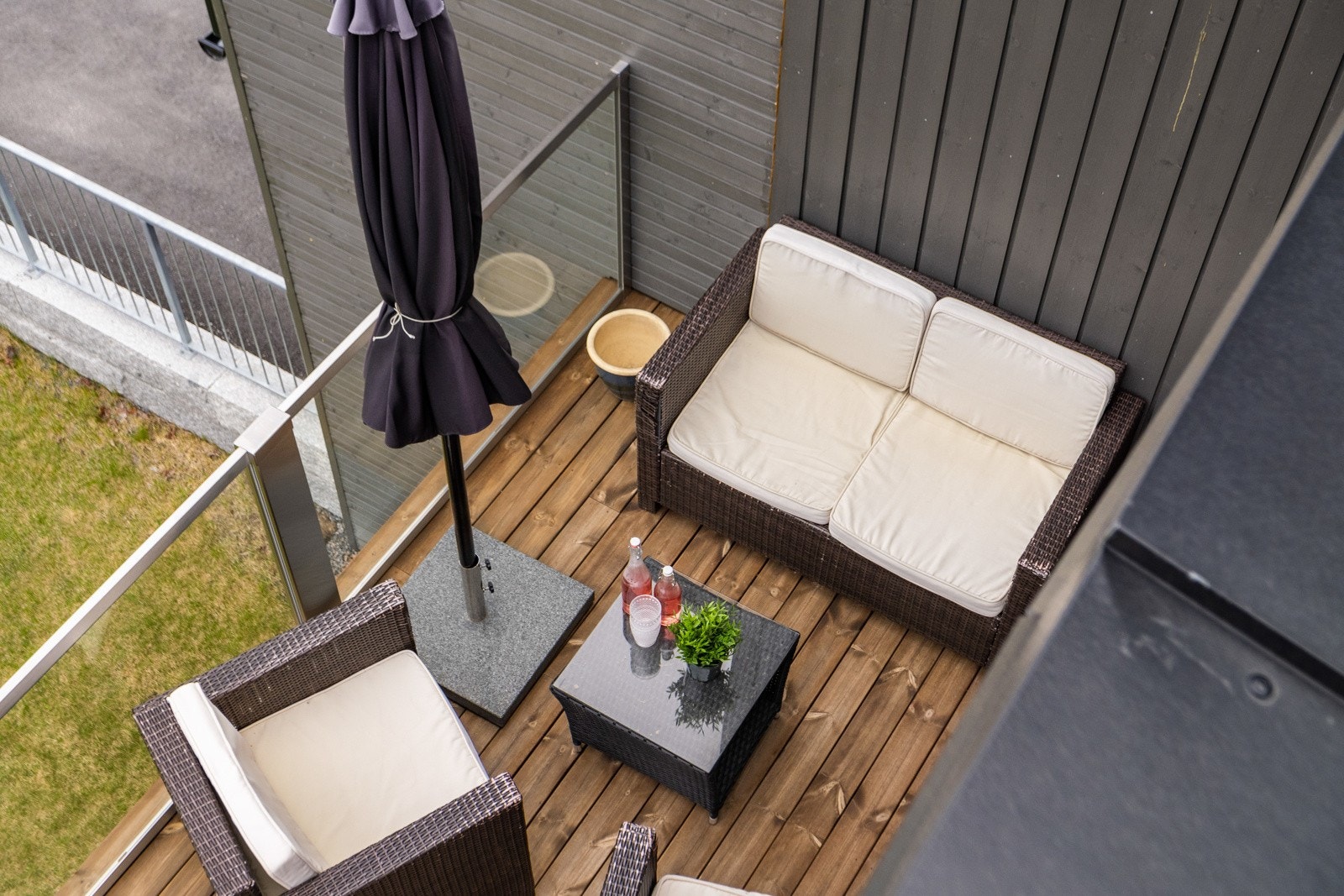 Her kan du nyte solen ute på varme sommerdager. Galleribilde