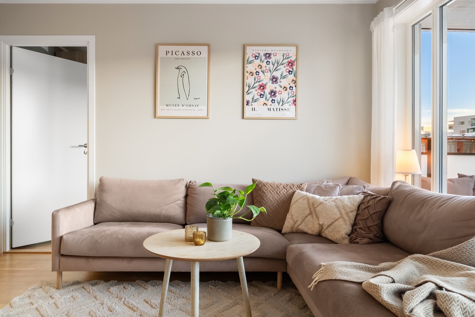 Her ligger alt til rette for å sette sitt eget preg og skape et hjem som passer din personlige stil. Galleribilde