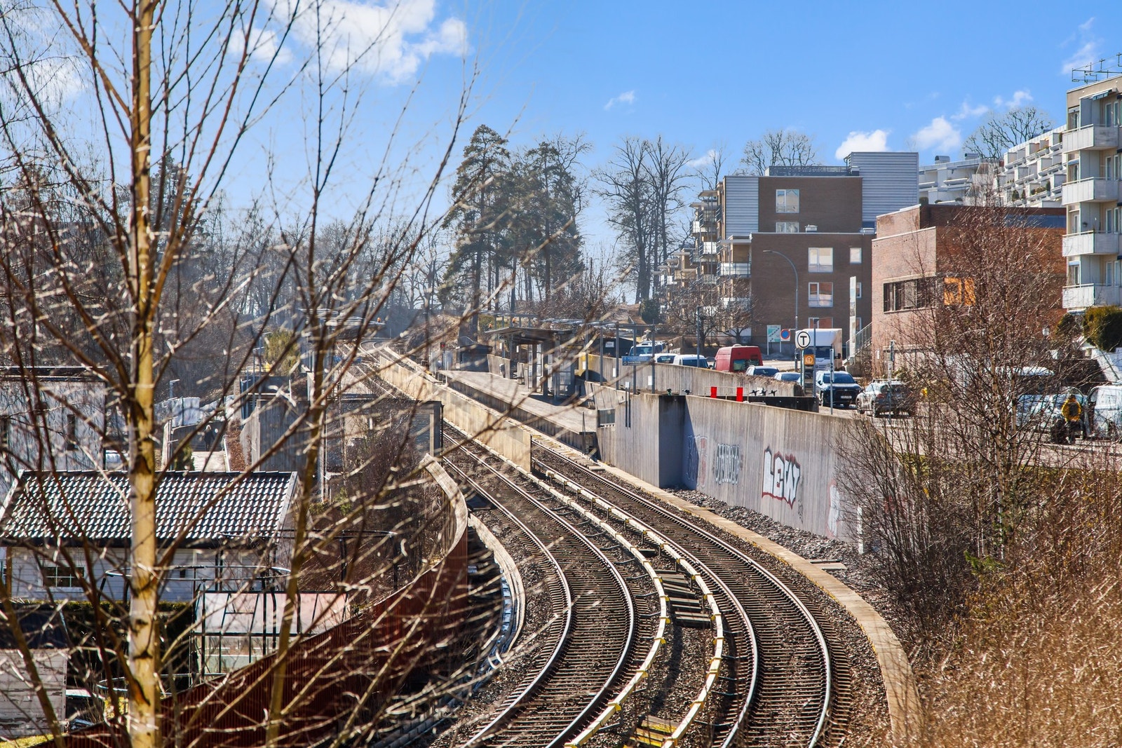 Praktisk med t-bane rett i nærheten. Galleribilde