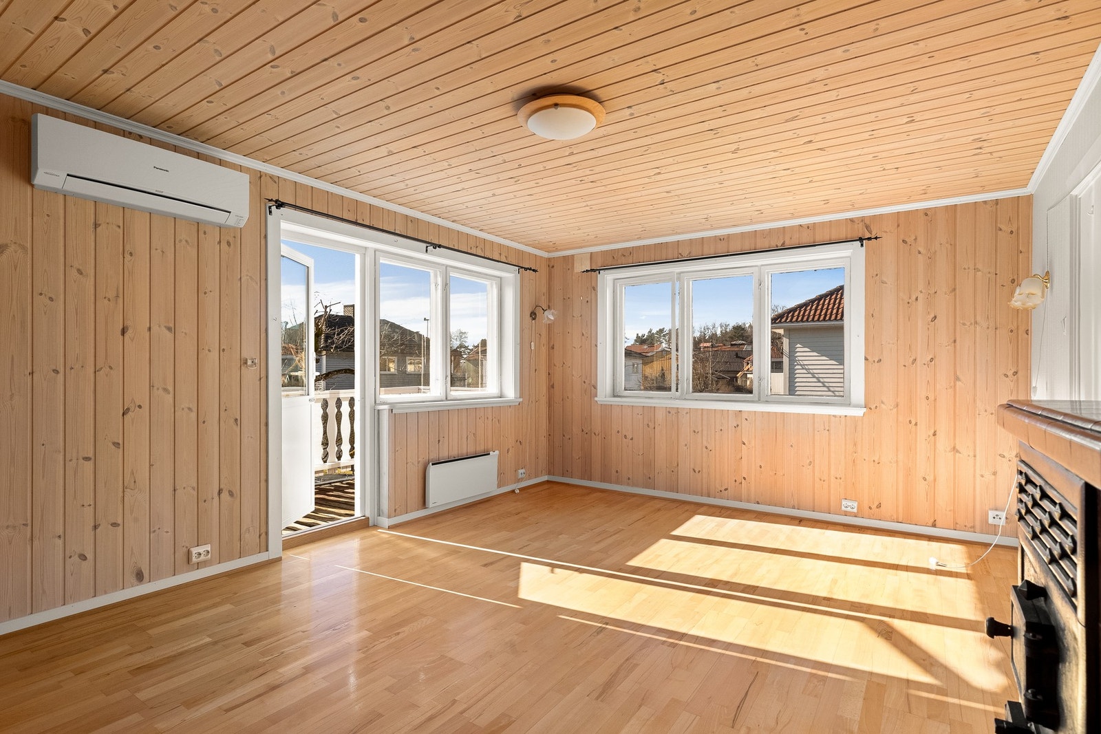 Stuen i 2. etasje har utgang til veranda. Galleribilde