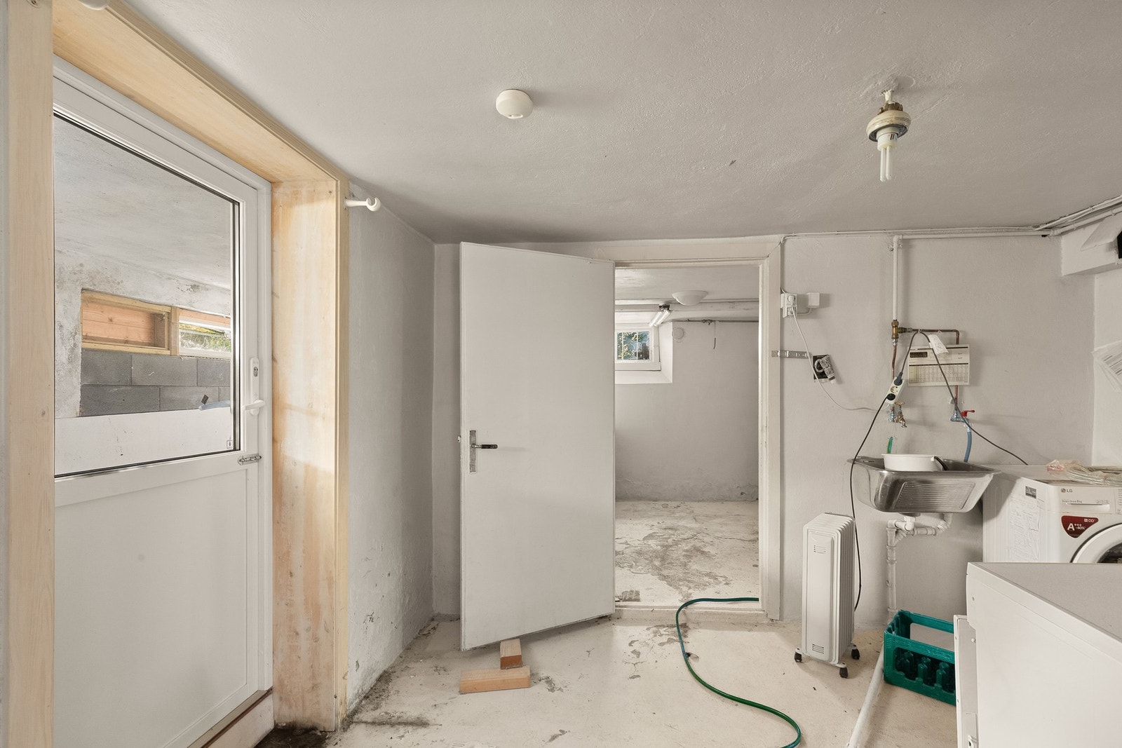 Fra vaskerommet kommer man til teknisk rom. Galleribilde