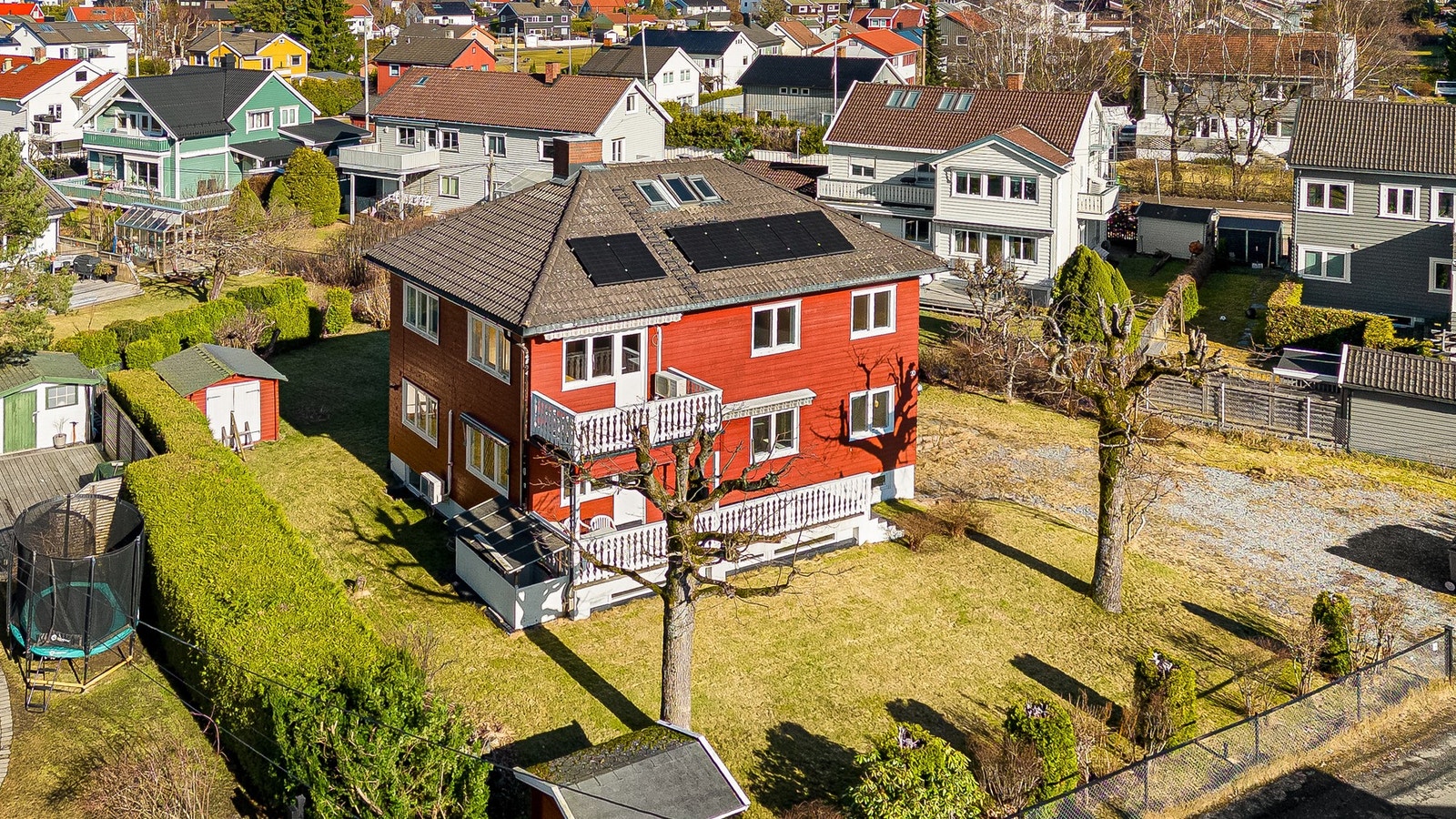 PrivatMegleren Renommé presenterer Lilloe-Olsens vei 20! Galleribilde