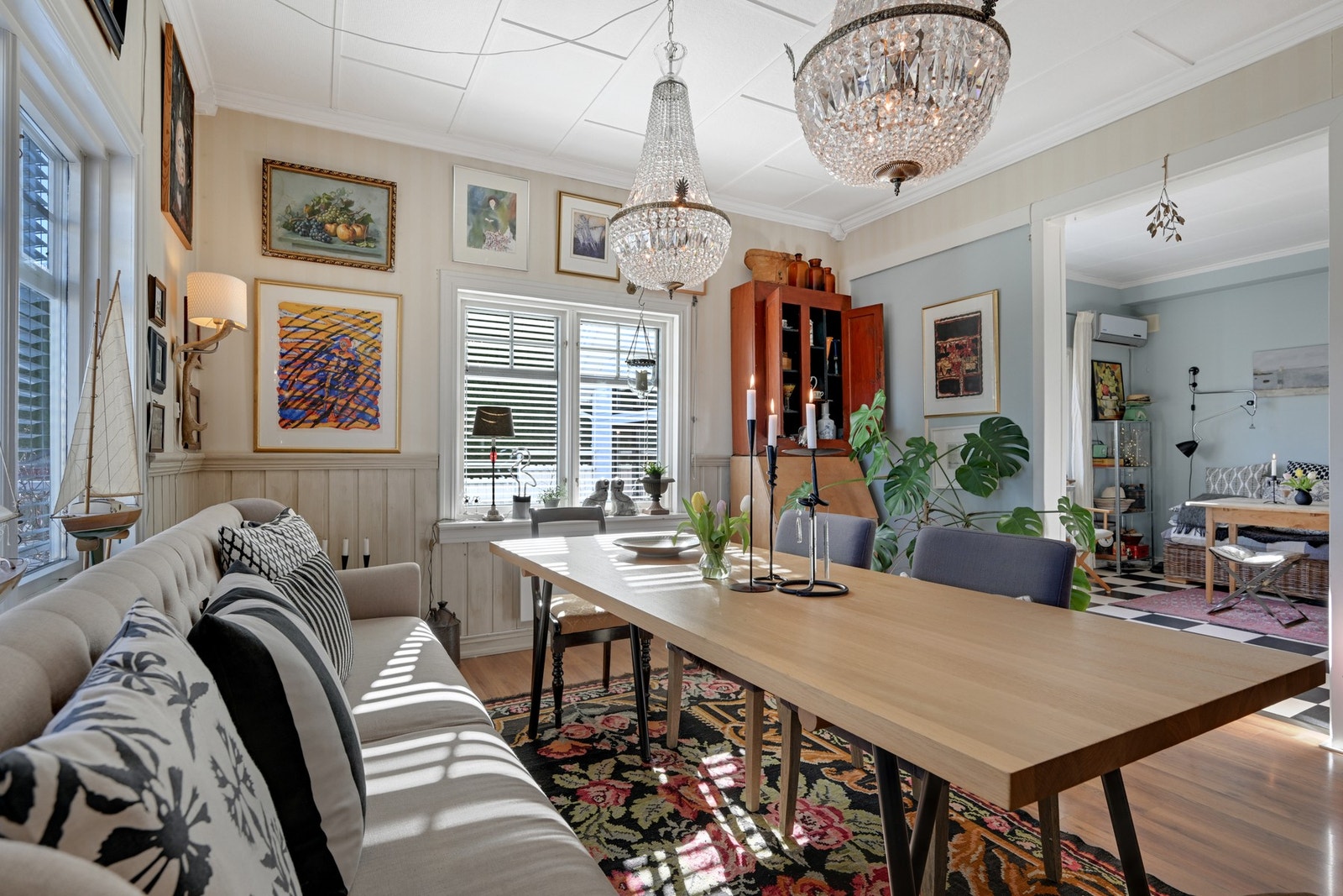 Da fortsetter vi videre inn på kjøkkenet Galleribilde