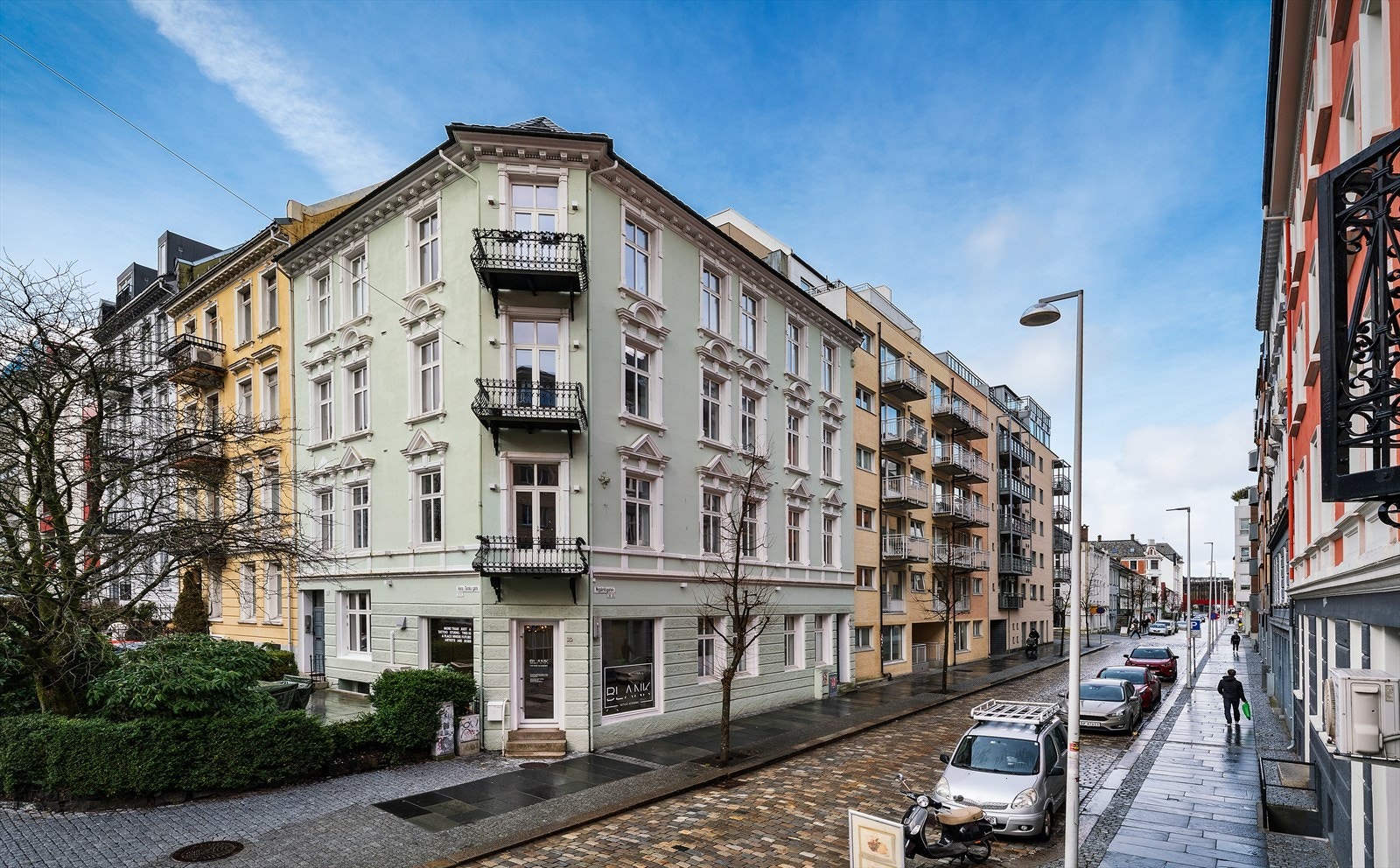 - Et perfekt område for deg som ønsker å bo med kort gangavstand til bykjernen - Galleribilde