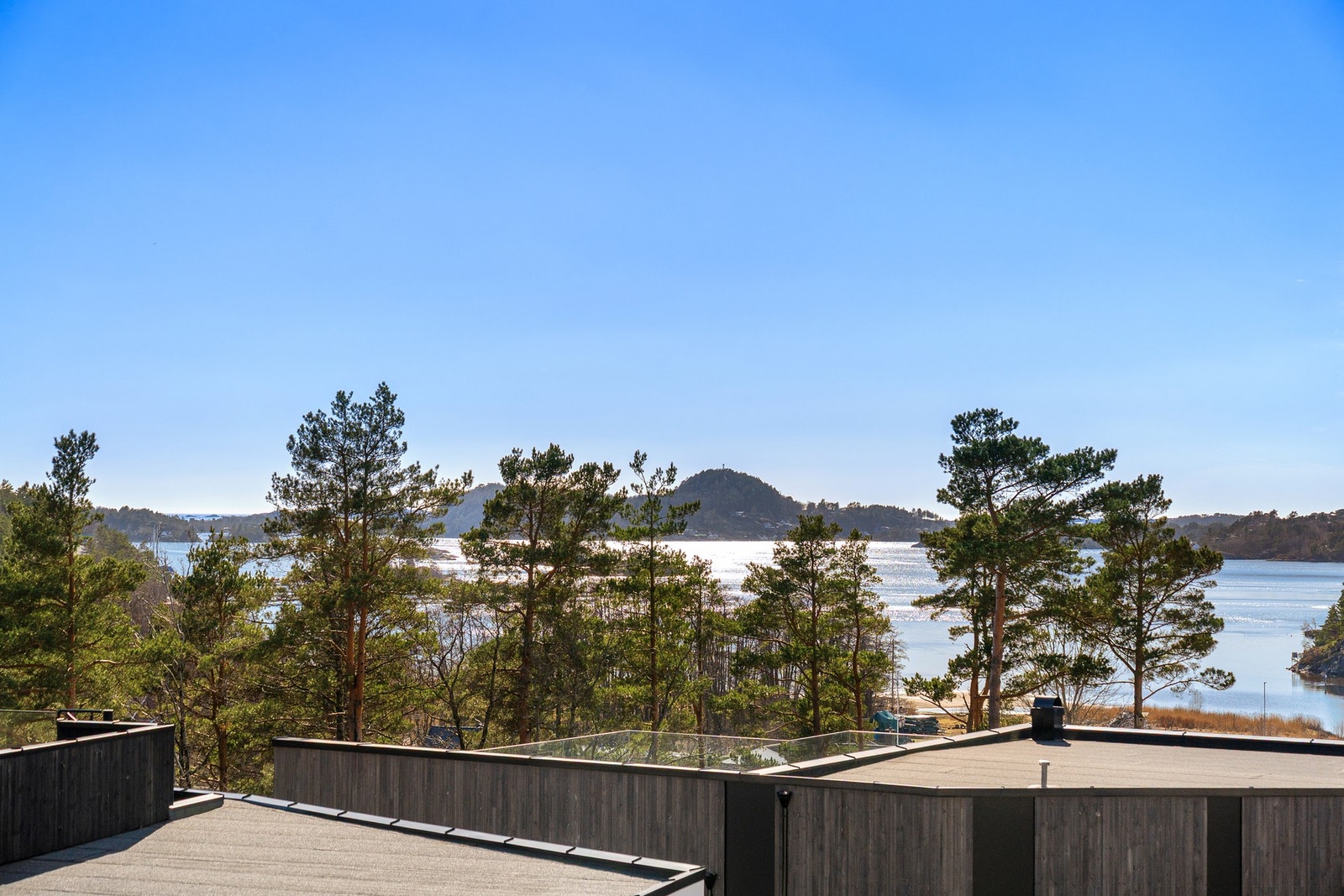 Fin utsikt fra takterrasse Galleribilde