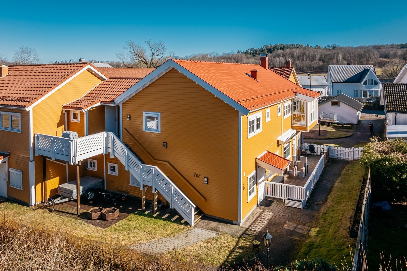 Enkel adkomst fra bakkeplan Galleribilde