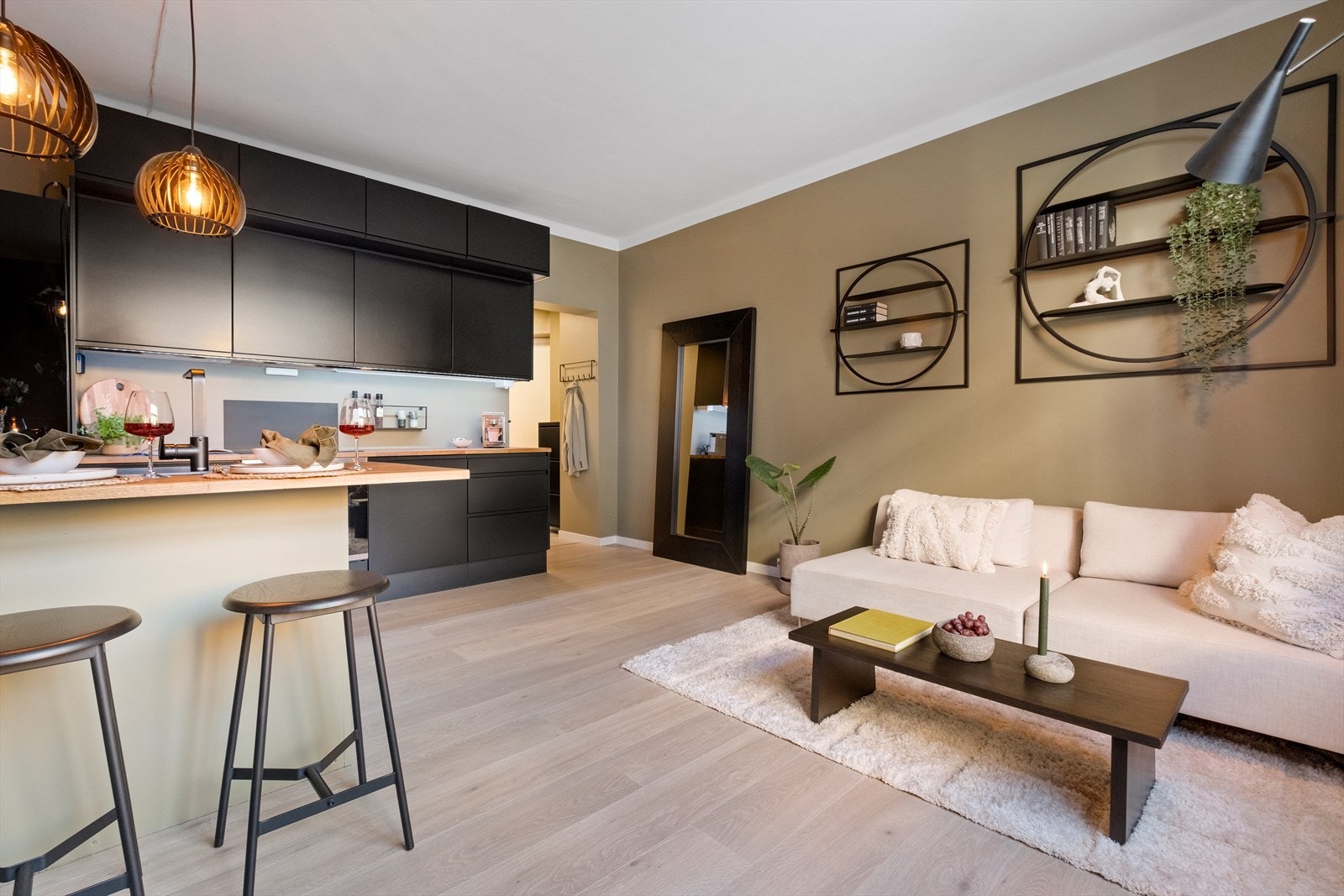 Se gjerne virtuell visning for å gjøre deg bedre kjent med leiligheten. Galleribilde