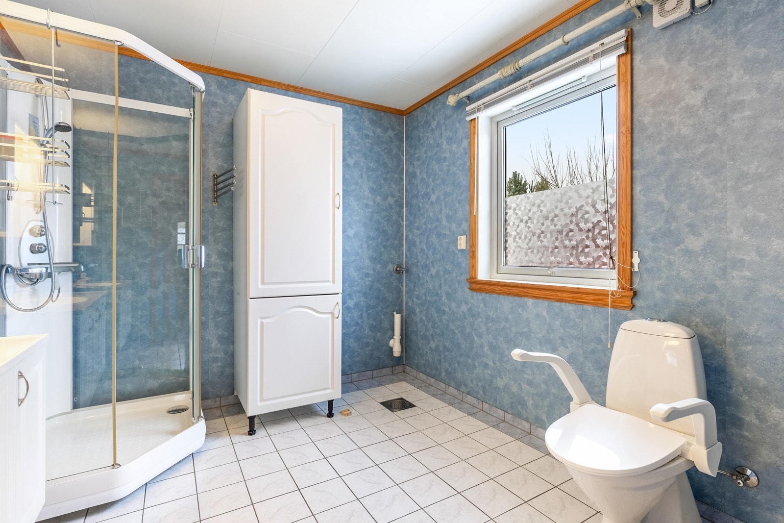 Bad i hovedetasje Galleribilde