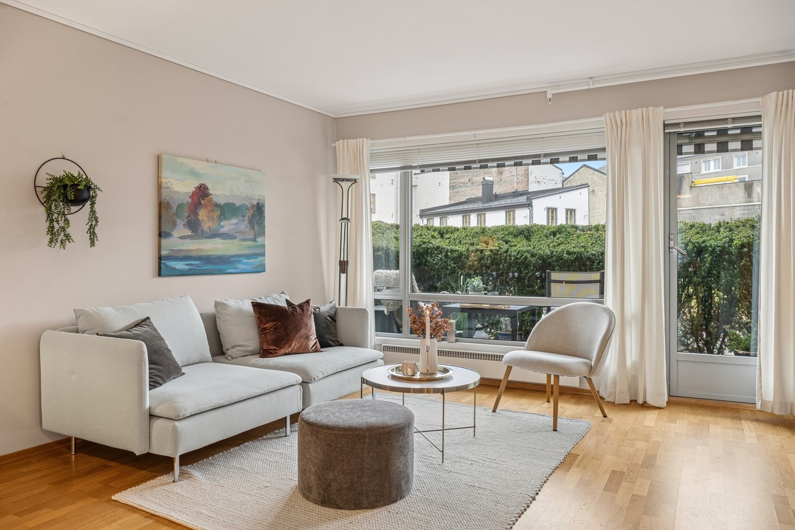 Lun og god sofrakrok Galleribilde