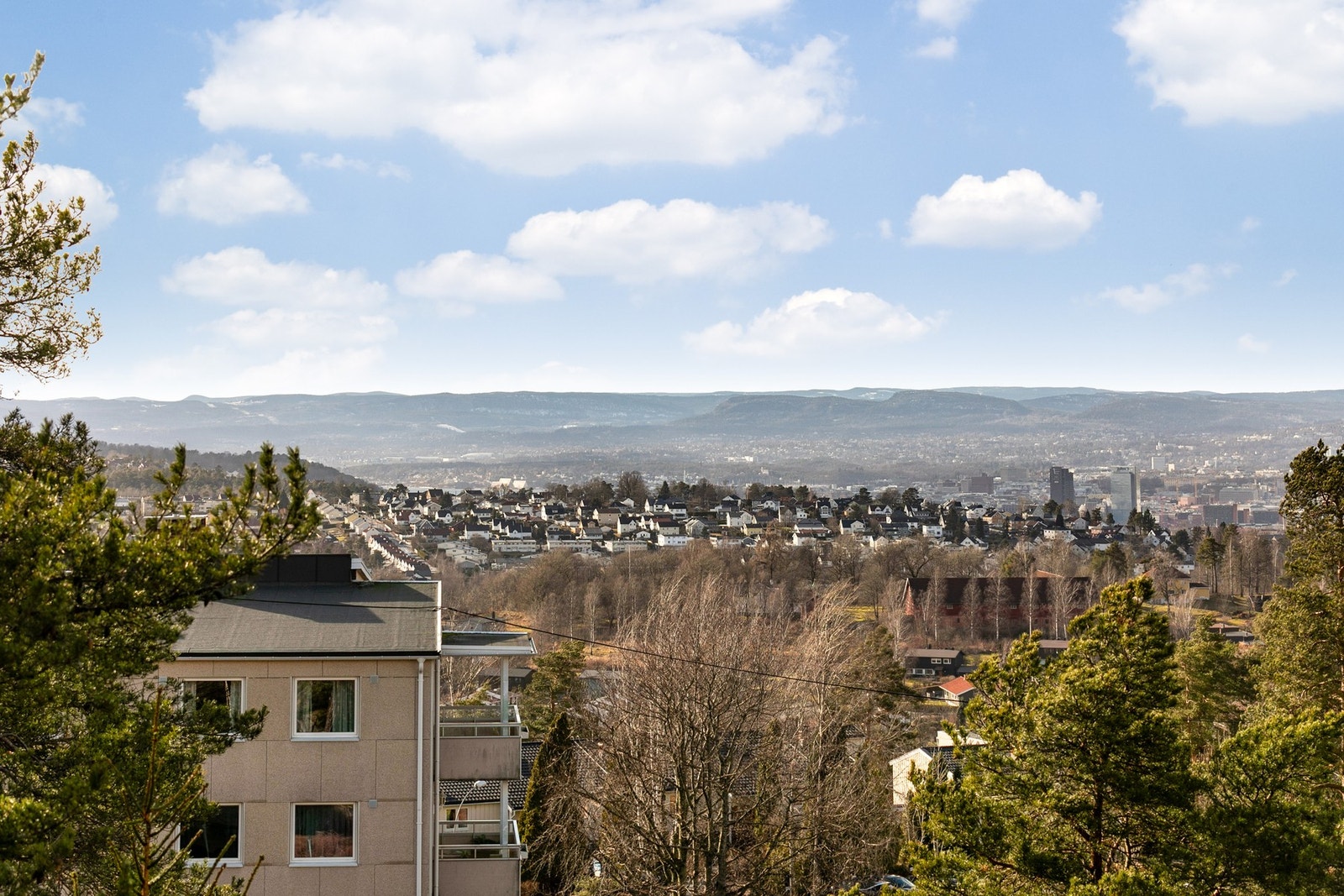 Utsikt fra balkong Galleribilde