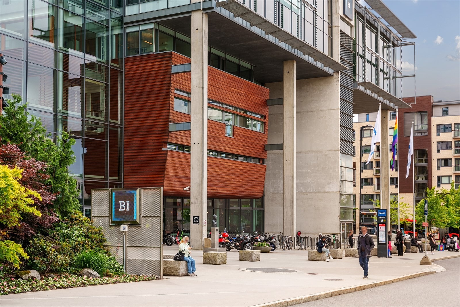 Nydalen har gjennomgått en stor transformasjon og fremstår i dag som en moderne og pulserende bydel. Bilde av Handelshøyskolen BI. Galleribilde