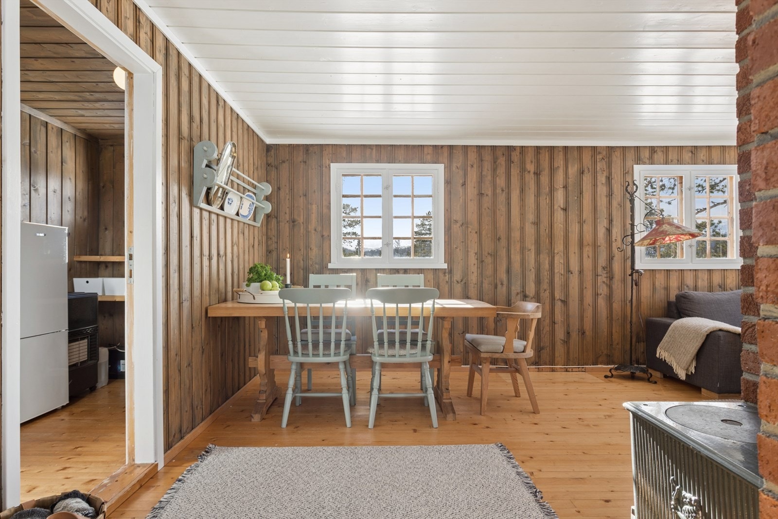 Her er det god plass til et spisebord, hvor familie og venner samles. Galleribilde