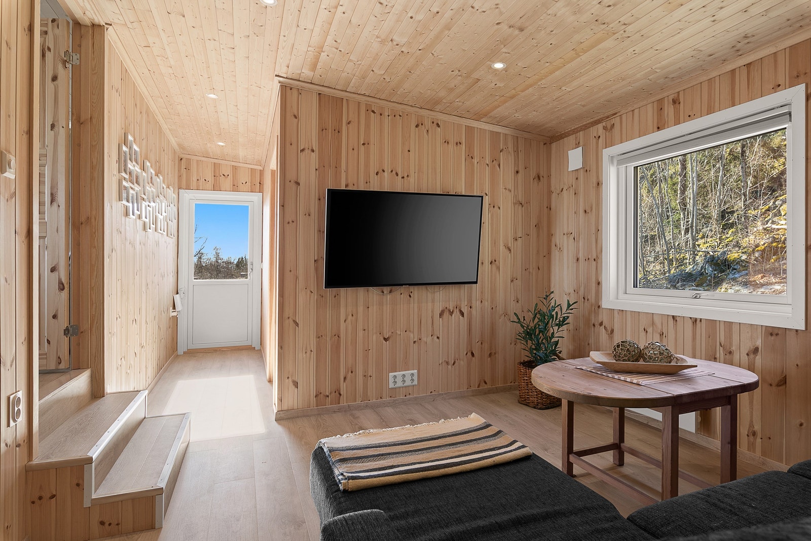 Herfra kan du også gå direkte ut i naturen. Galleribilde