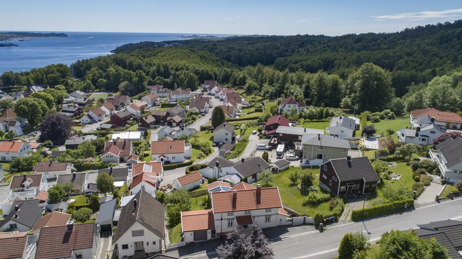 Tegninger av de godkjente boligene følger vedlagt prospektet og også lenger bak i bilderekken. Galleribilde