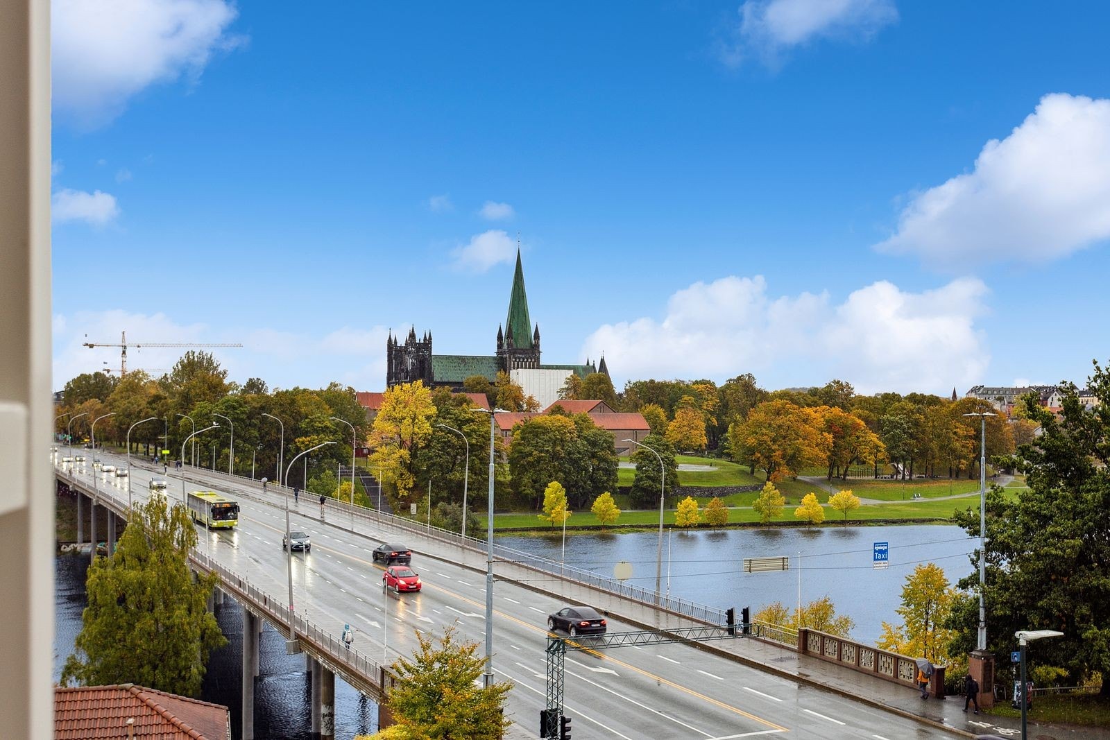 Nydelig utsikt mot Nidarosdomen Galleribilde