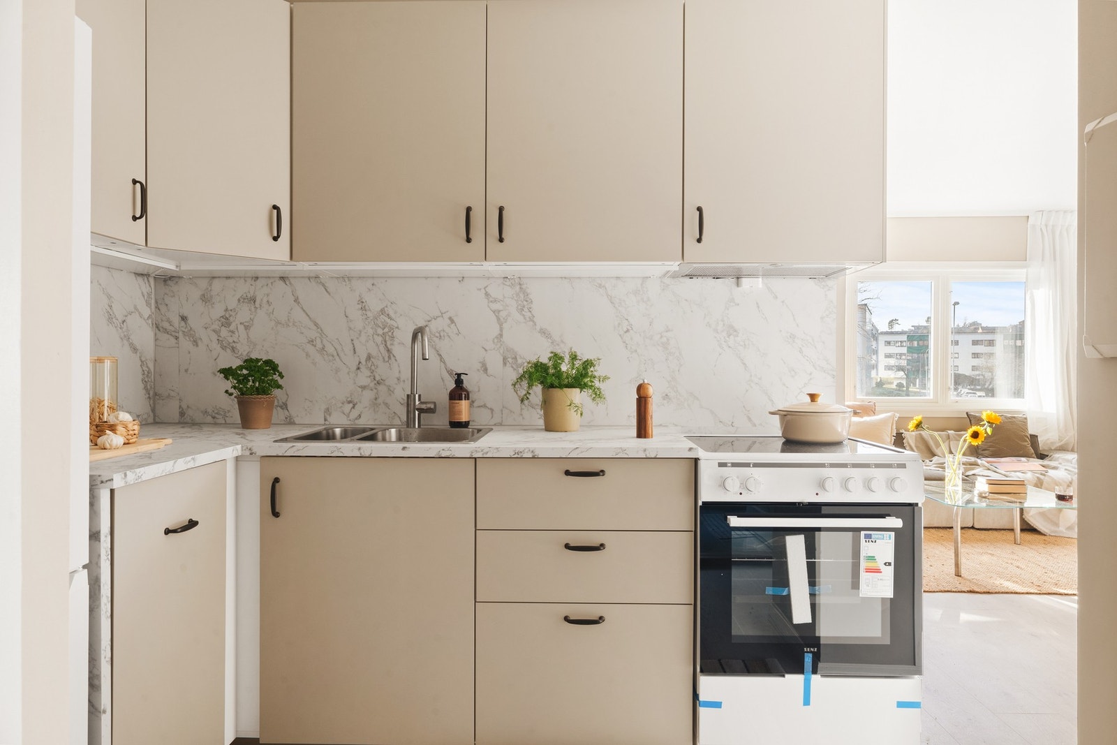 Lekkert kjøkken med fine detaljer fra IKEA Galleribilde