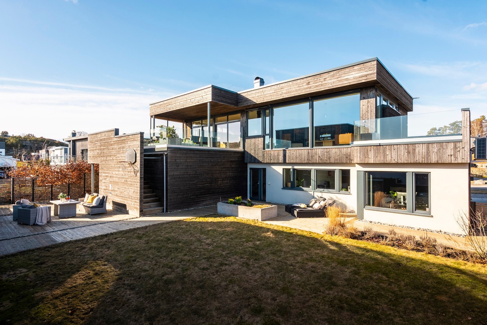 Flott hage for mindre barn Galleribilde