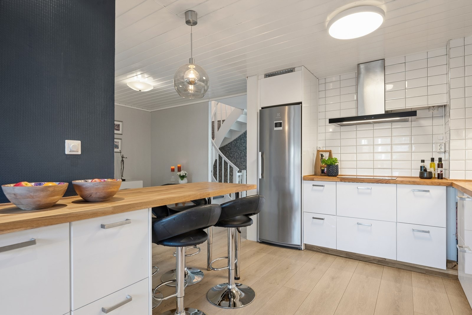 Lekre gulv fra 2020 samtidig som nytt kjøkken ble installert Galleribilde