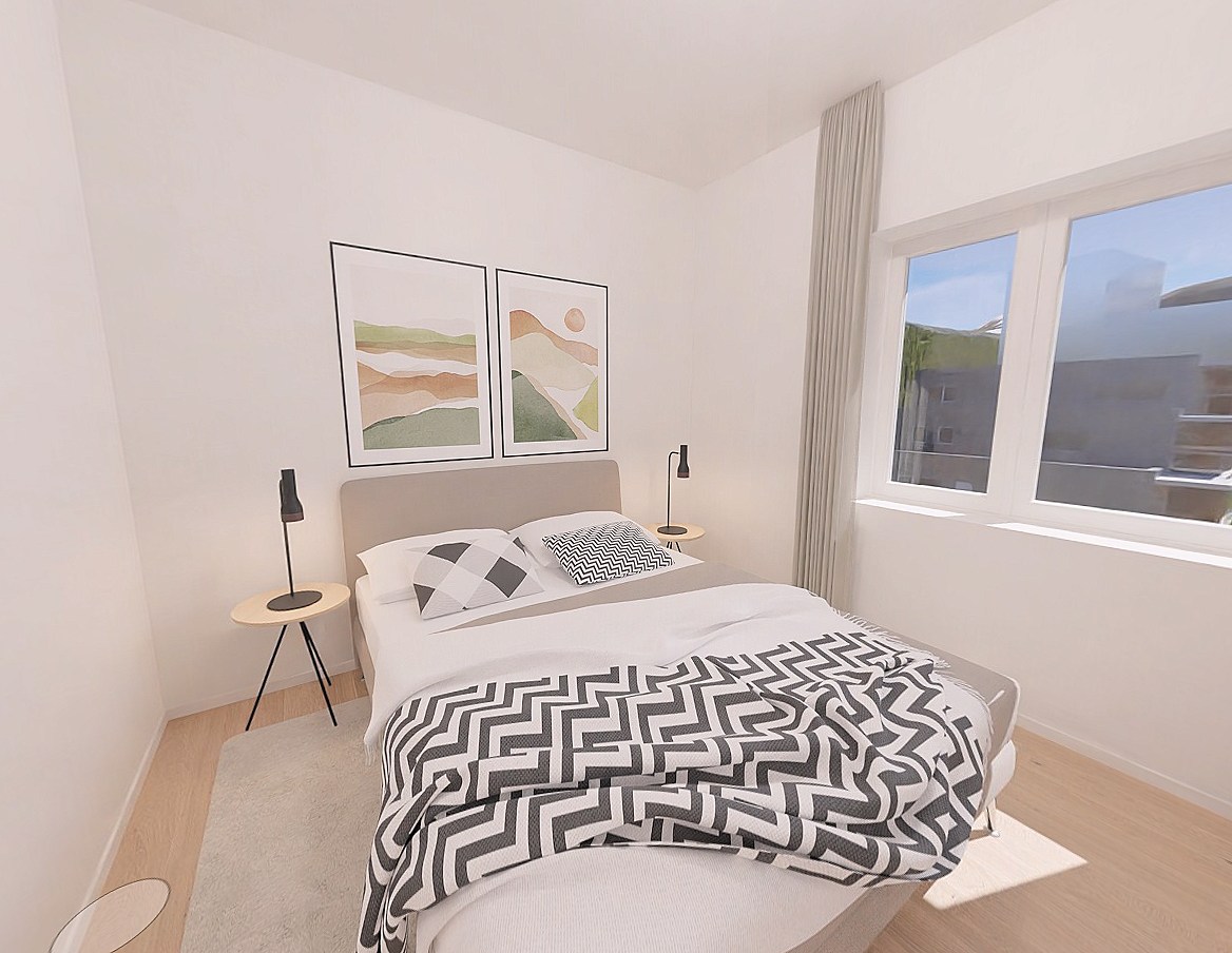 Soverom 1 - Romslig, med god plass til stor seng og annet ønsket møblement. Galleribilde