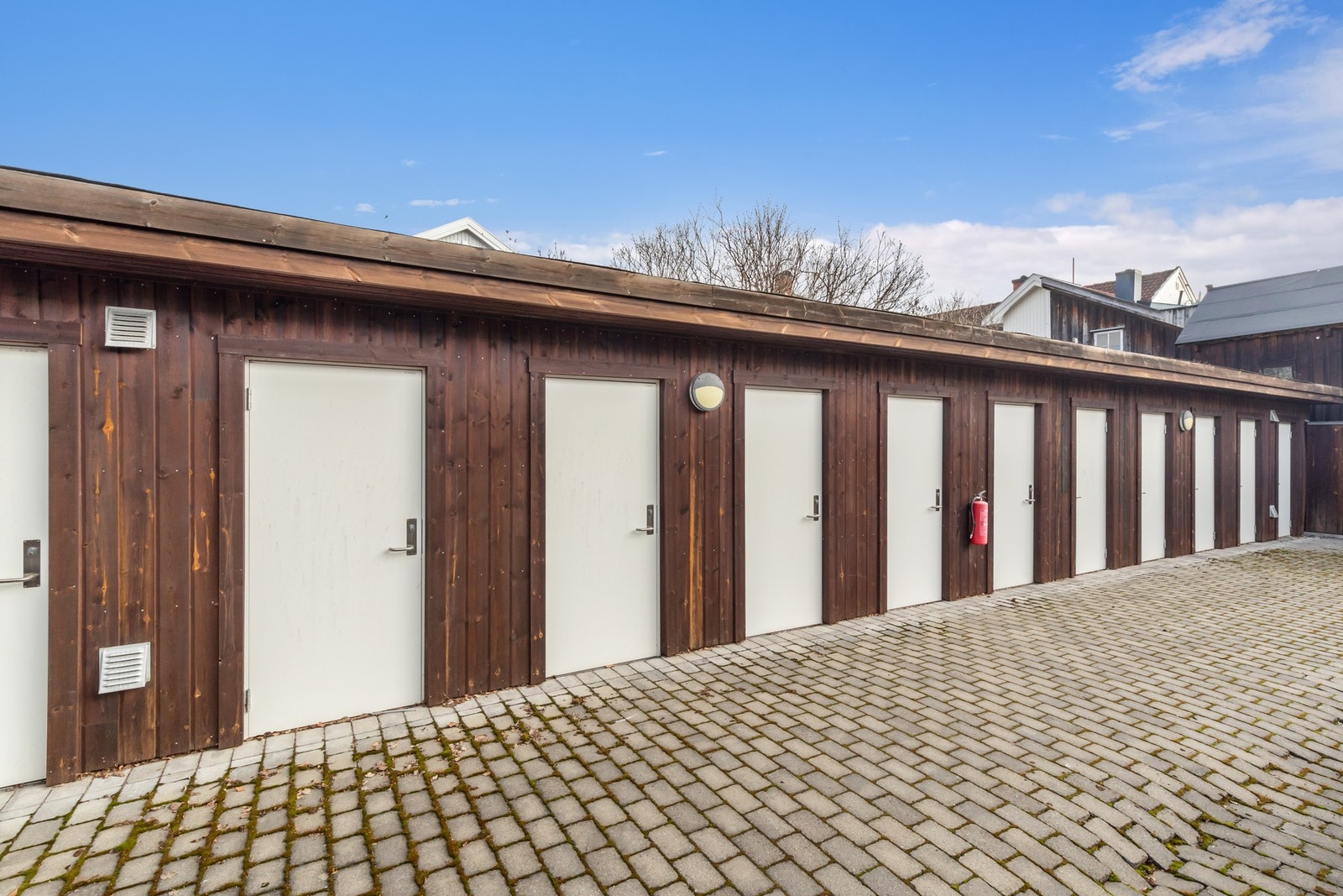 Bod - 5 kvm bod i bakgården medfølger leiligheten. Galleribilde