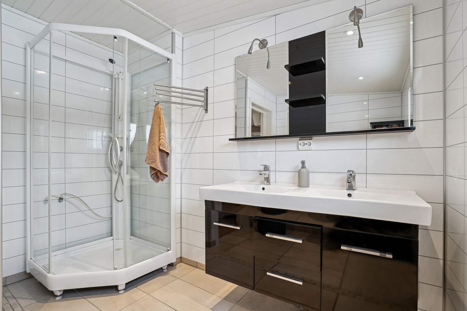 Dobbel servant gir en mer praktisk hverdag. Galleribilde