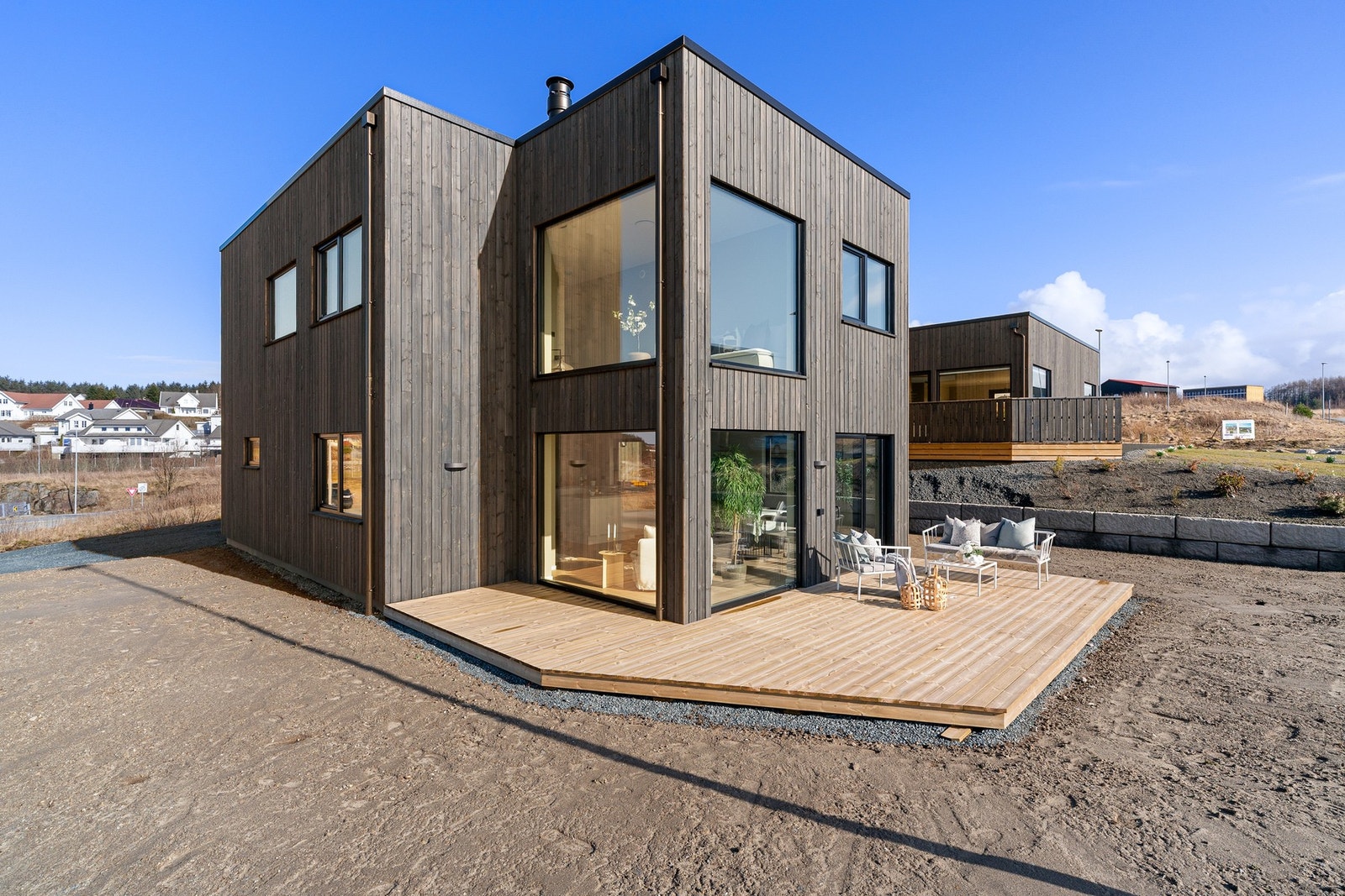 Ny og innflyttingsklar enebolig med moderne standard. Galleribilde