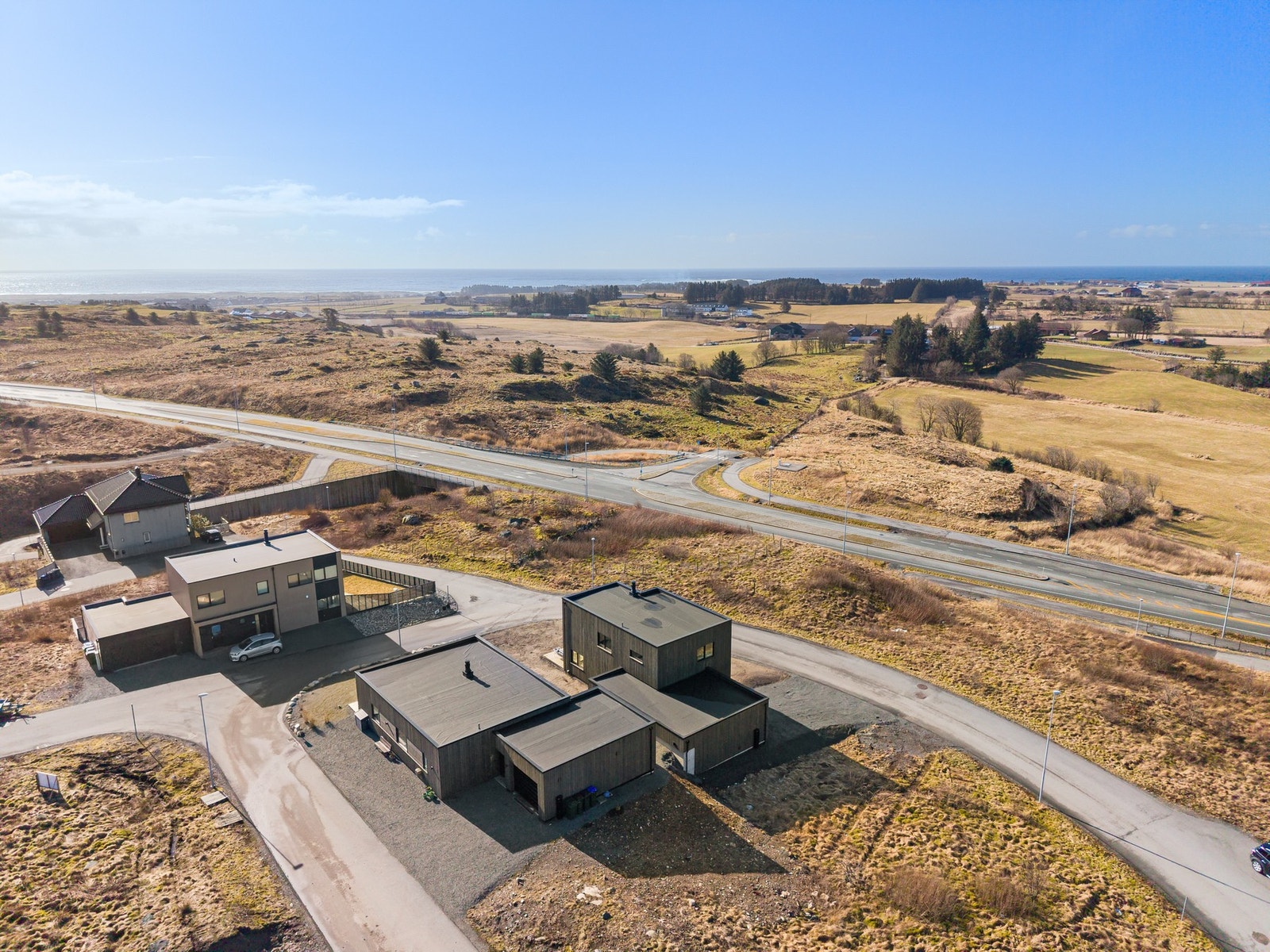 Veien er heller ikke lang til Haugstadskogen som består av flere løyper som veksler mellom turvei og skogstier. Galleribilde