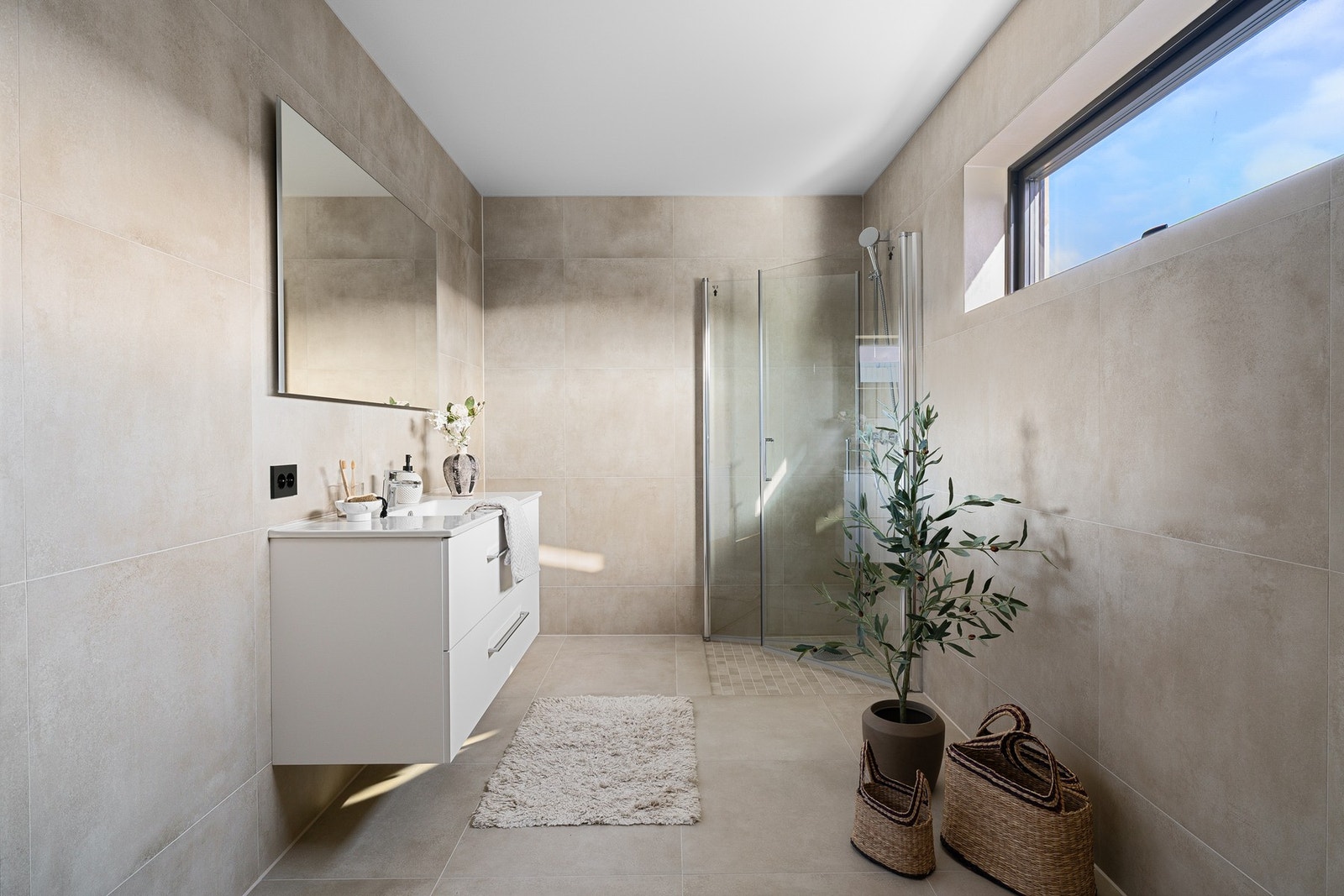 Badet i 2. etasje holder samme standeren som badet i 1. etasje Galleribilde