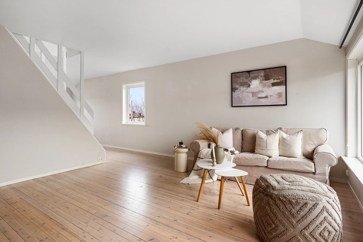 Stue 2.etasje Galleribilde