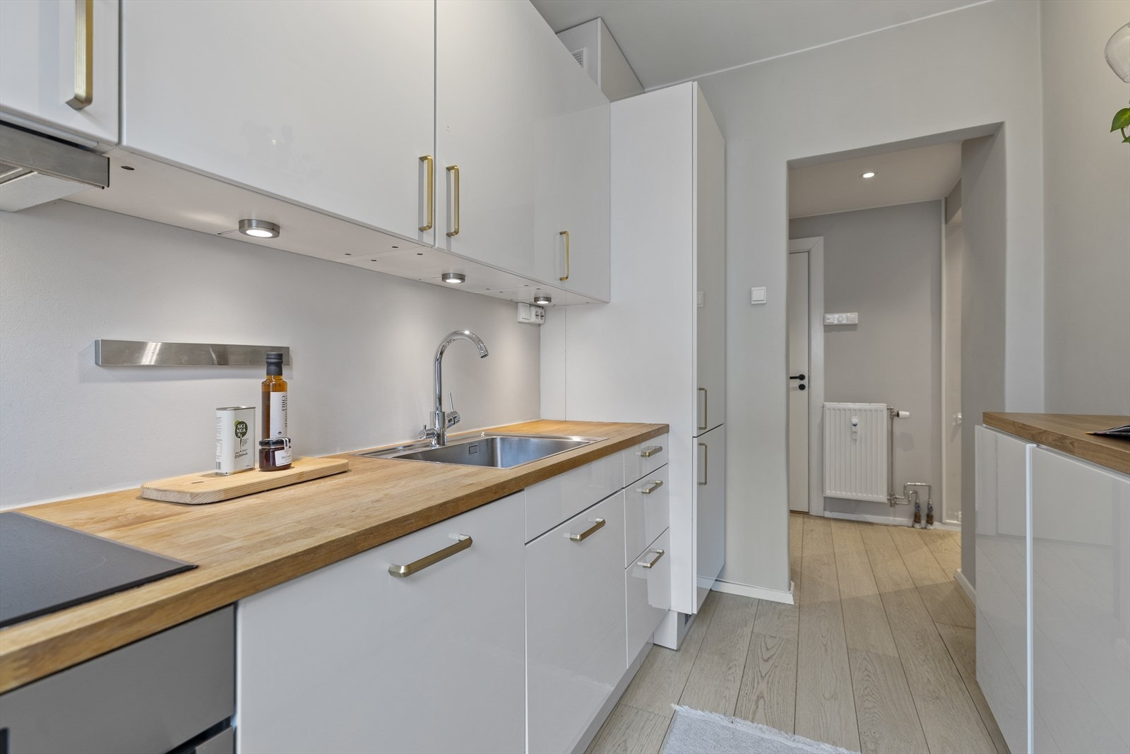 Rikelig med skapplass sørger for god orden. Galleribilde