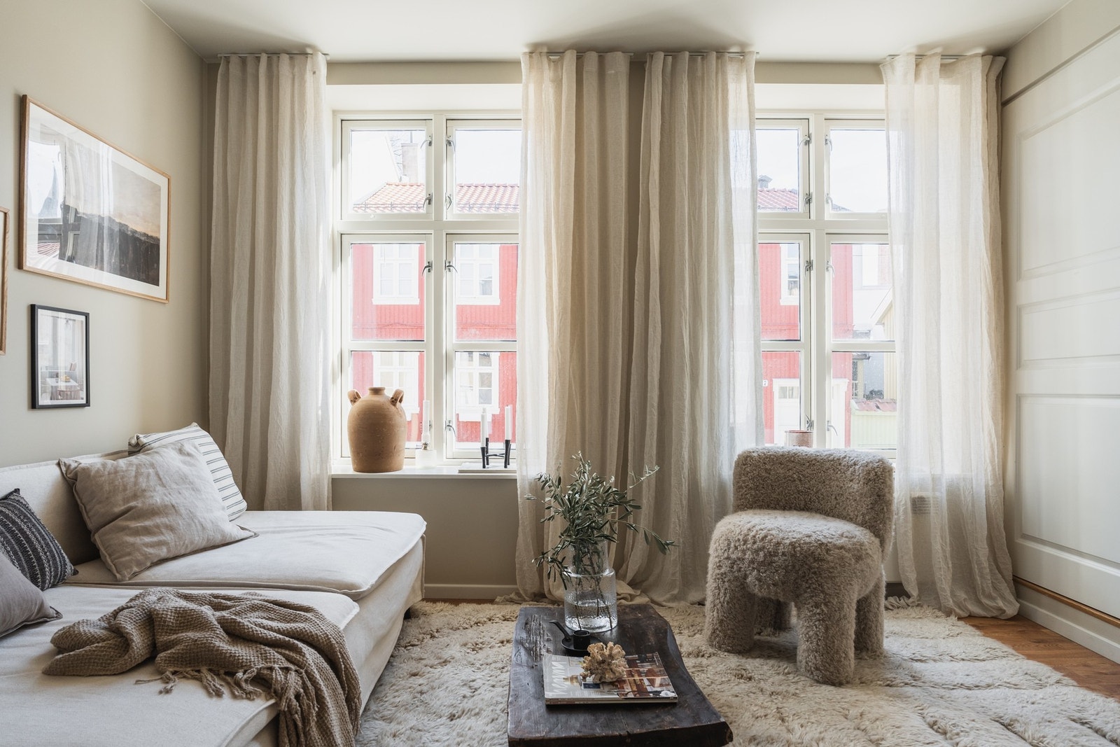 Velkommen til Norderhovgata 14 A - presentert av Henrik Nylænder Nilsen v. PrivatMegleren Komplett. Galleribilde