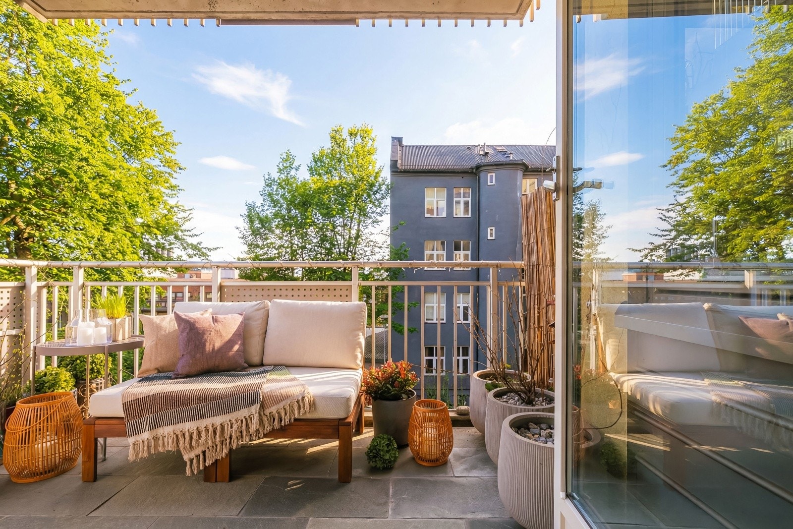 Lyssetting/sol/vegetasjon i foto er redigert med AI og det tas forbehold om eventuelle feil. Galleribilde