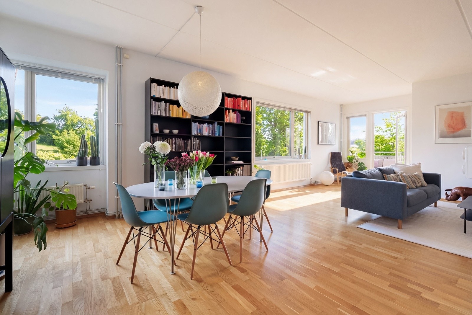 Lyssetting/sol/vegetasjon i foto er redigert med AI og det tas forbehold om eventuelle feil. Galleribilde