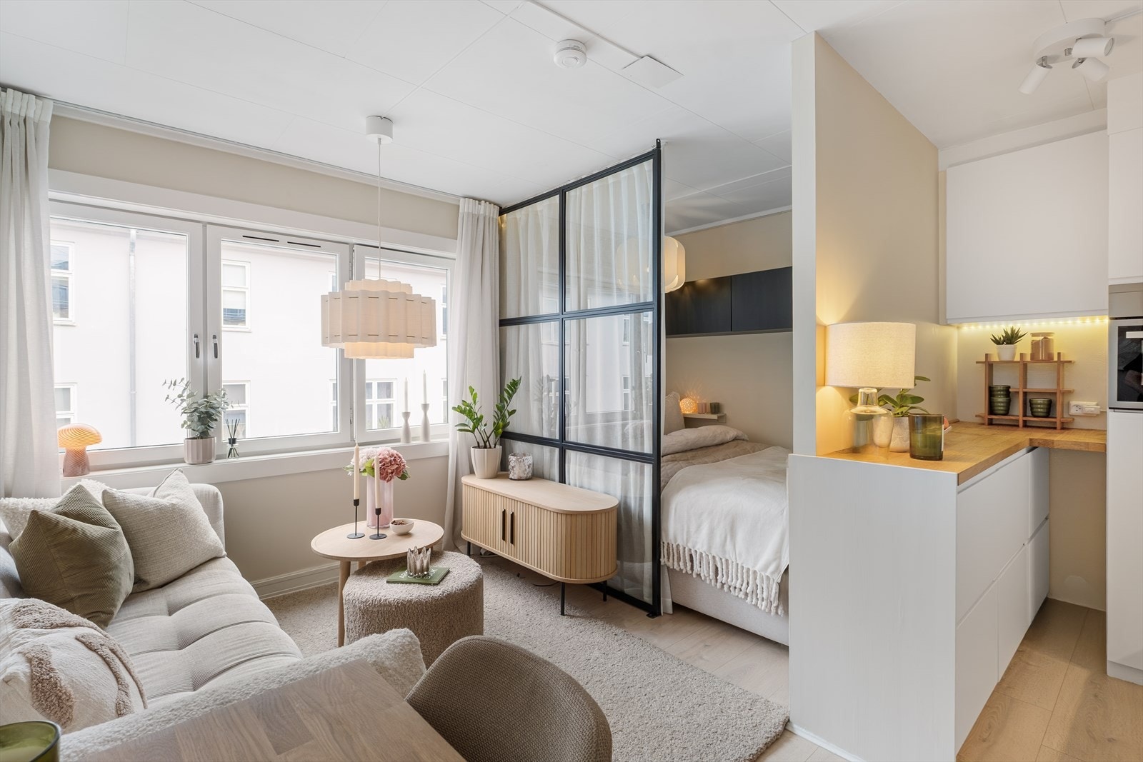 Velkommen til lekre Majorstuveien 34! Presentert av Jesper Kristiansen v/Nordvik. Foto: Øivind Fykse - Rullende Fotograf AS Galleribilde