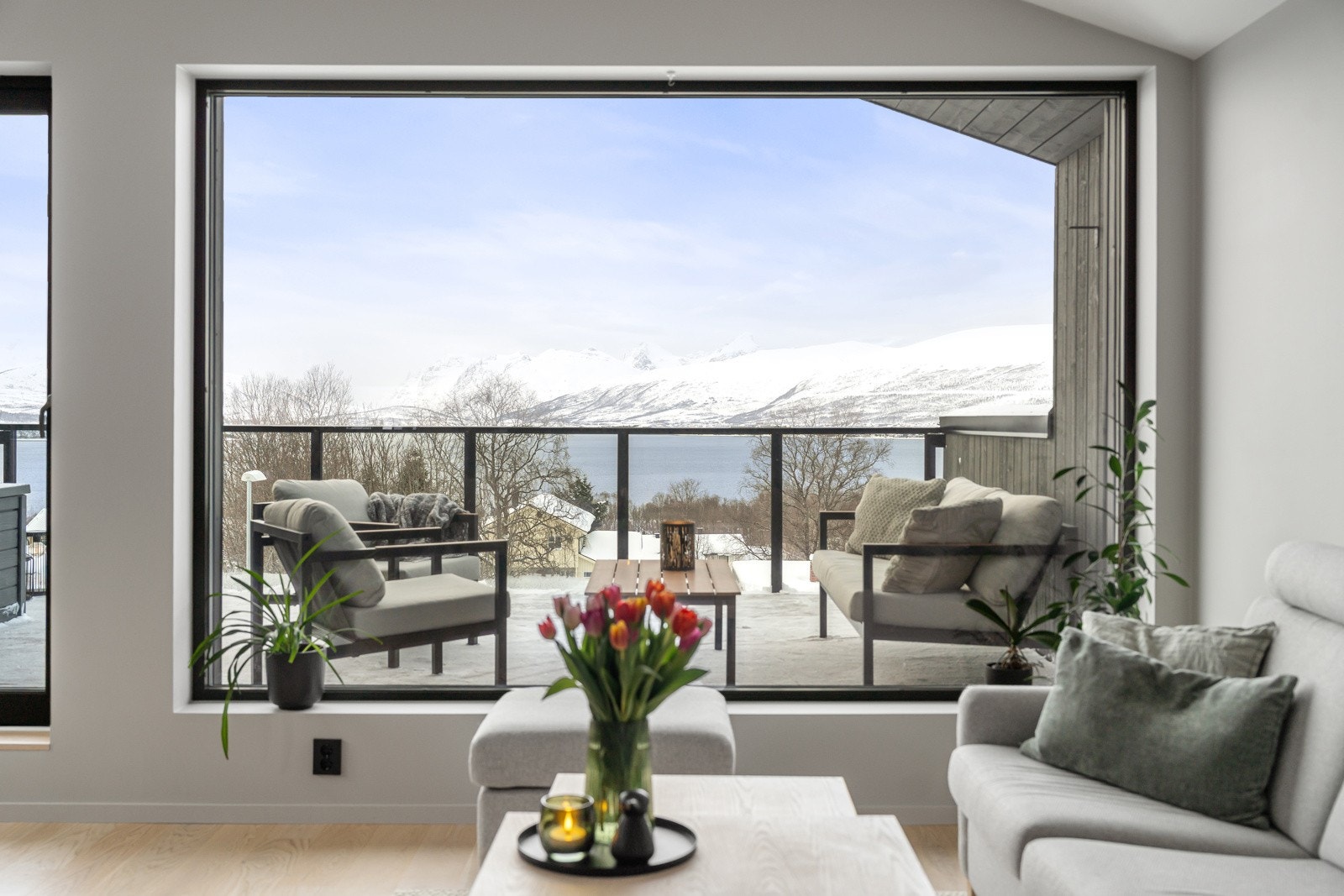 Velkommen til Norrønavegen 6B - Presentert av Robin C. Lund! Galleribilde