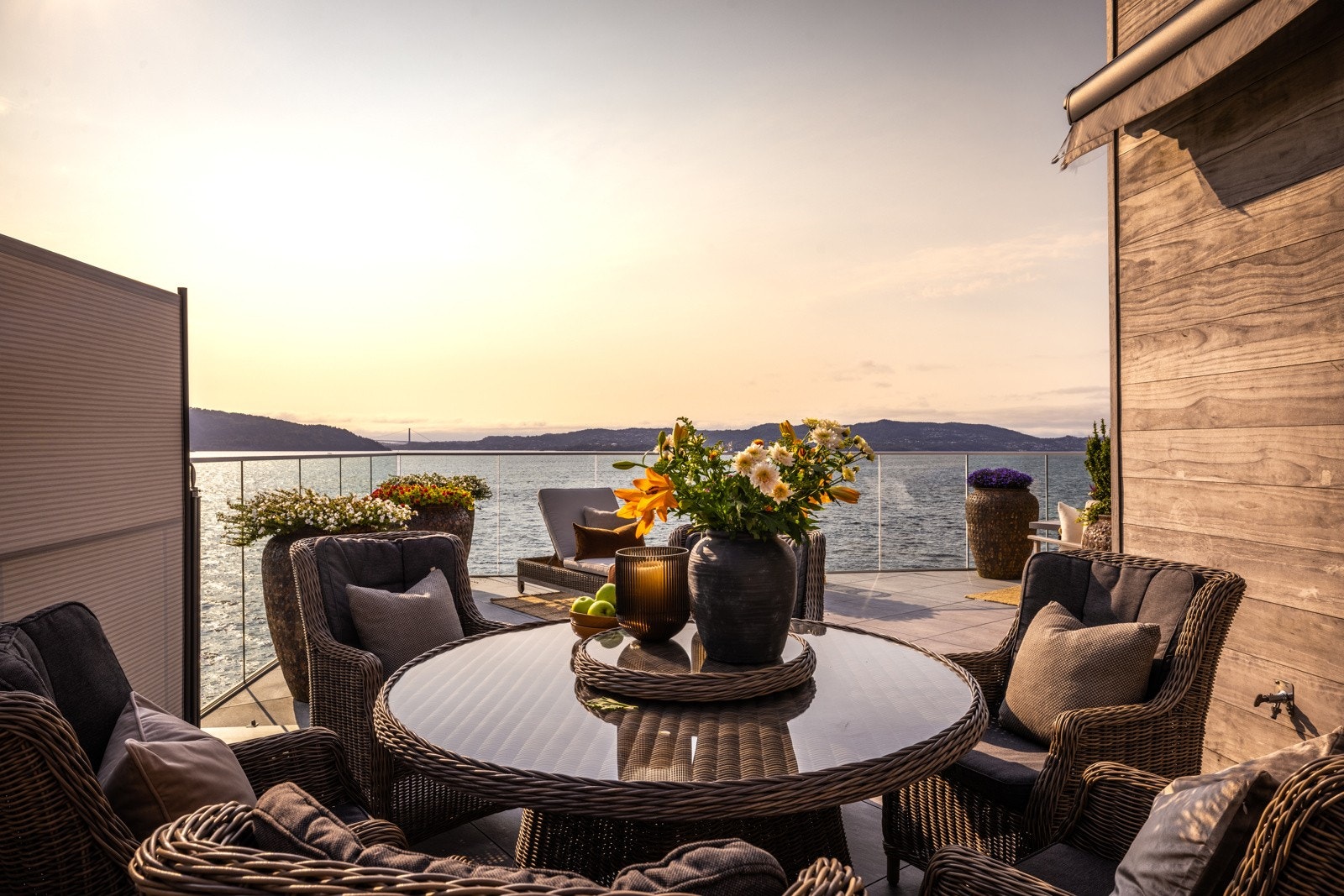 - Utformingen gir rom for flere soner med ulikt møblement - Galleribilde