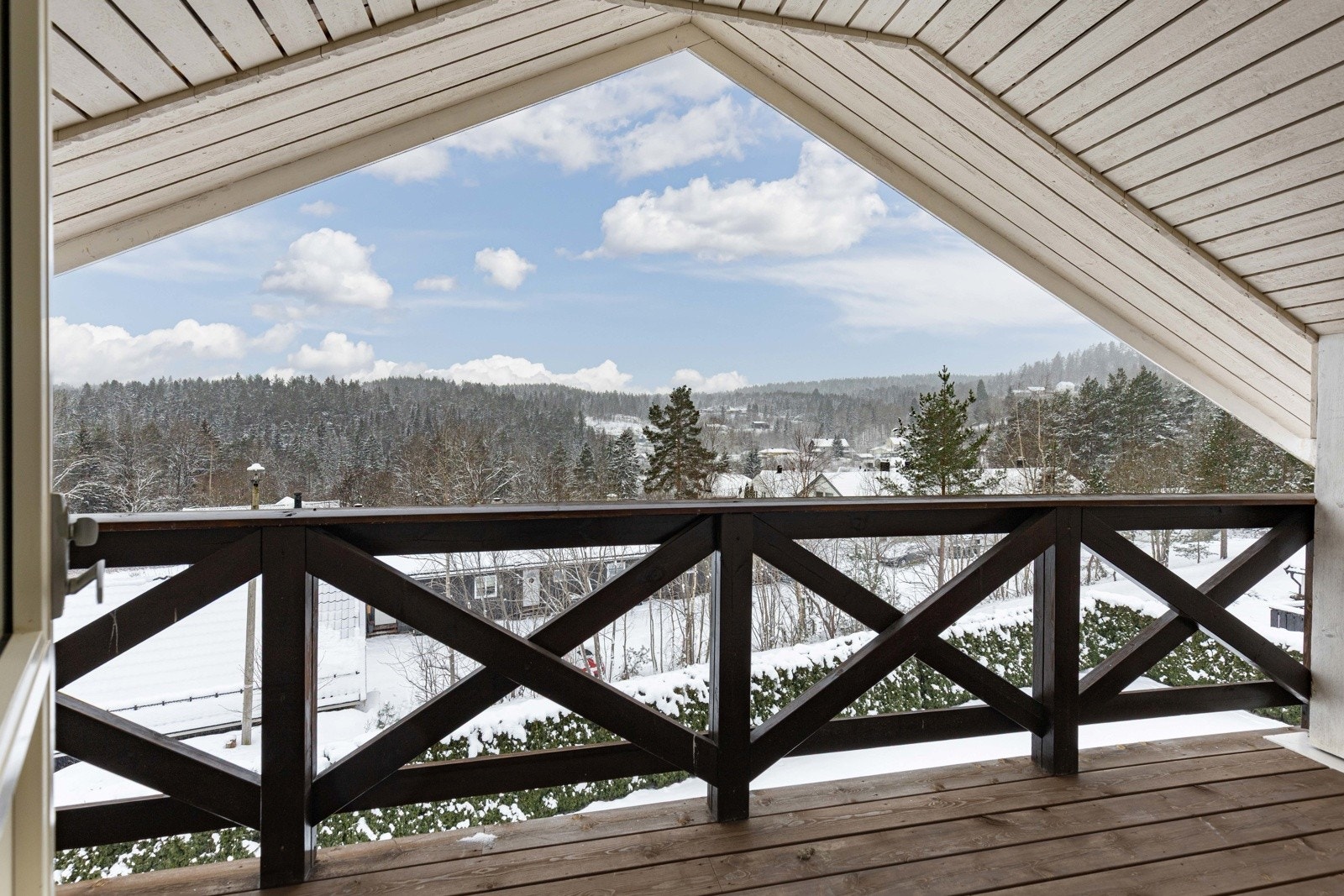 Fra balkongen har du flott utsyn. Galleribilde