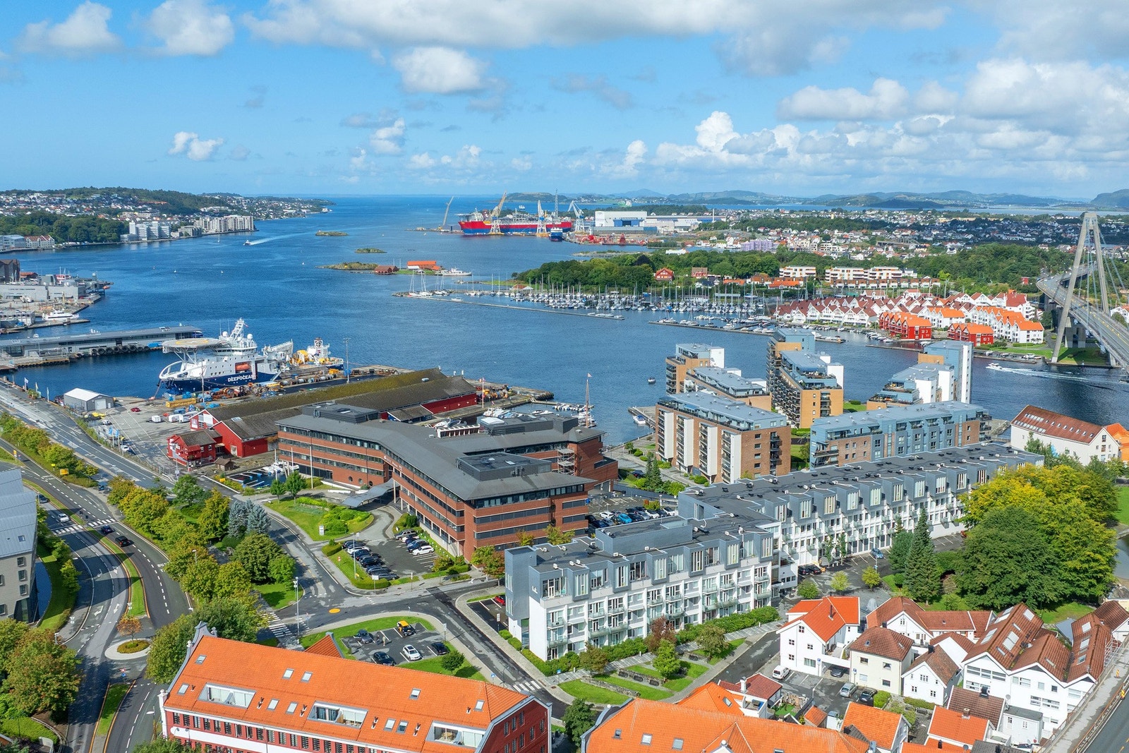 Velkommen til Badedammen og Verven 2b! Midt mellom sentrum og Stavanger Øst. Galleribilde