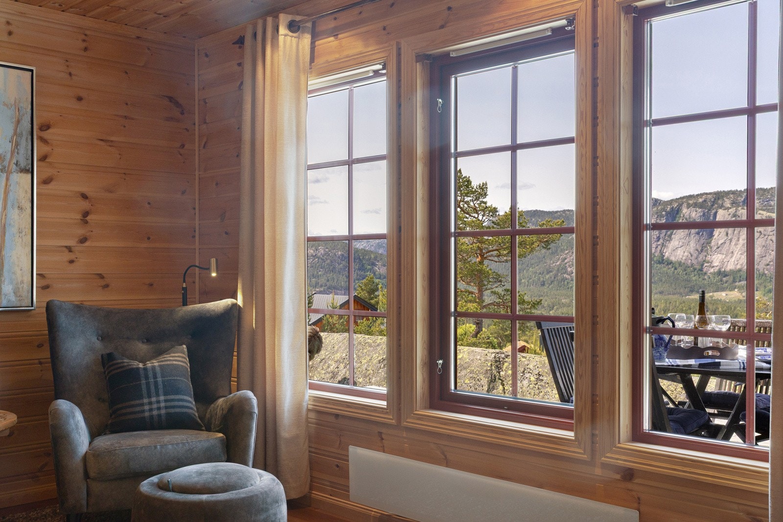 Også herfra kan du nyte en fantastisk utsikt, som virkelig forsterker den gode hyttefølelsen. Galleribilde