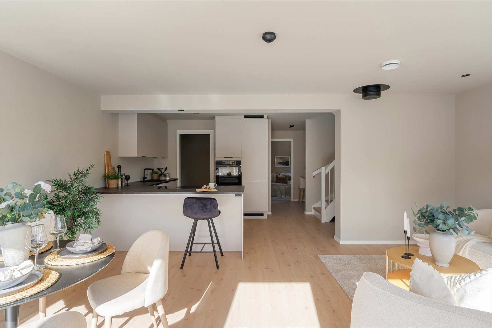 Et sosialt samlingspunkt hvor matlaging og gode samtaler møtes. Galleribilde