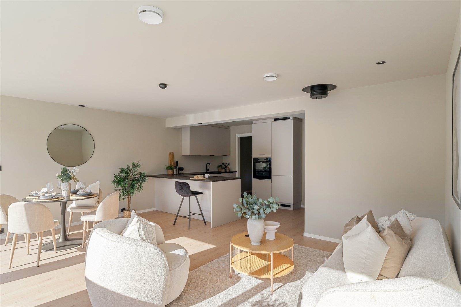 En innbydende stue - perfekt for både rolige kvelder og hyggelige sammenkomster. Galleribilde