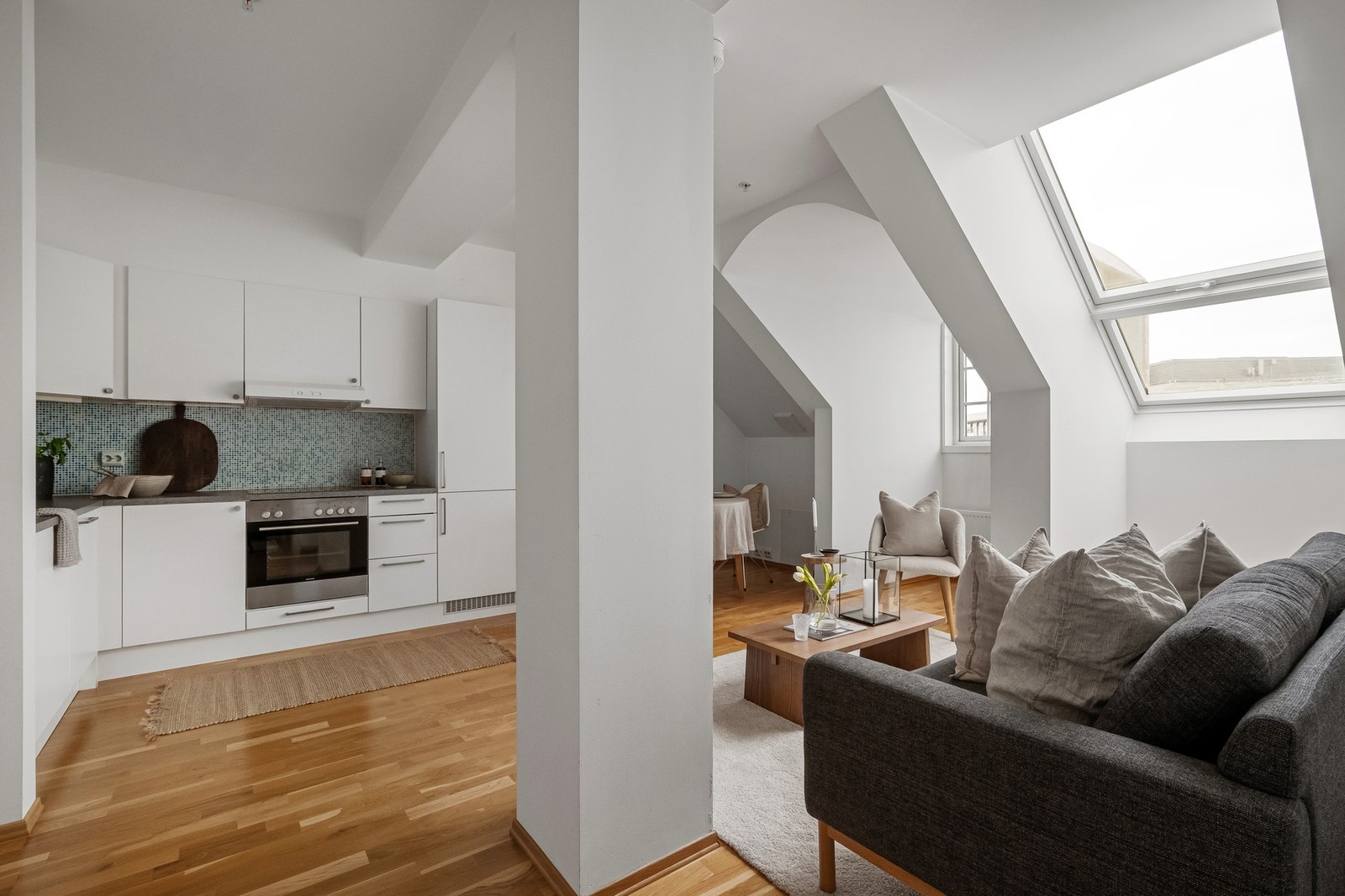 Stue/kjøkken. Galleribilde