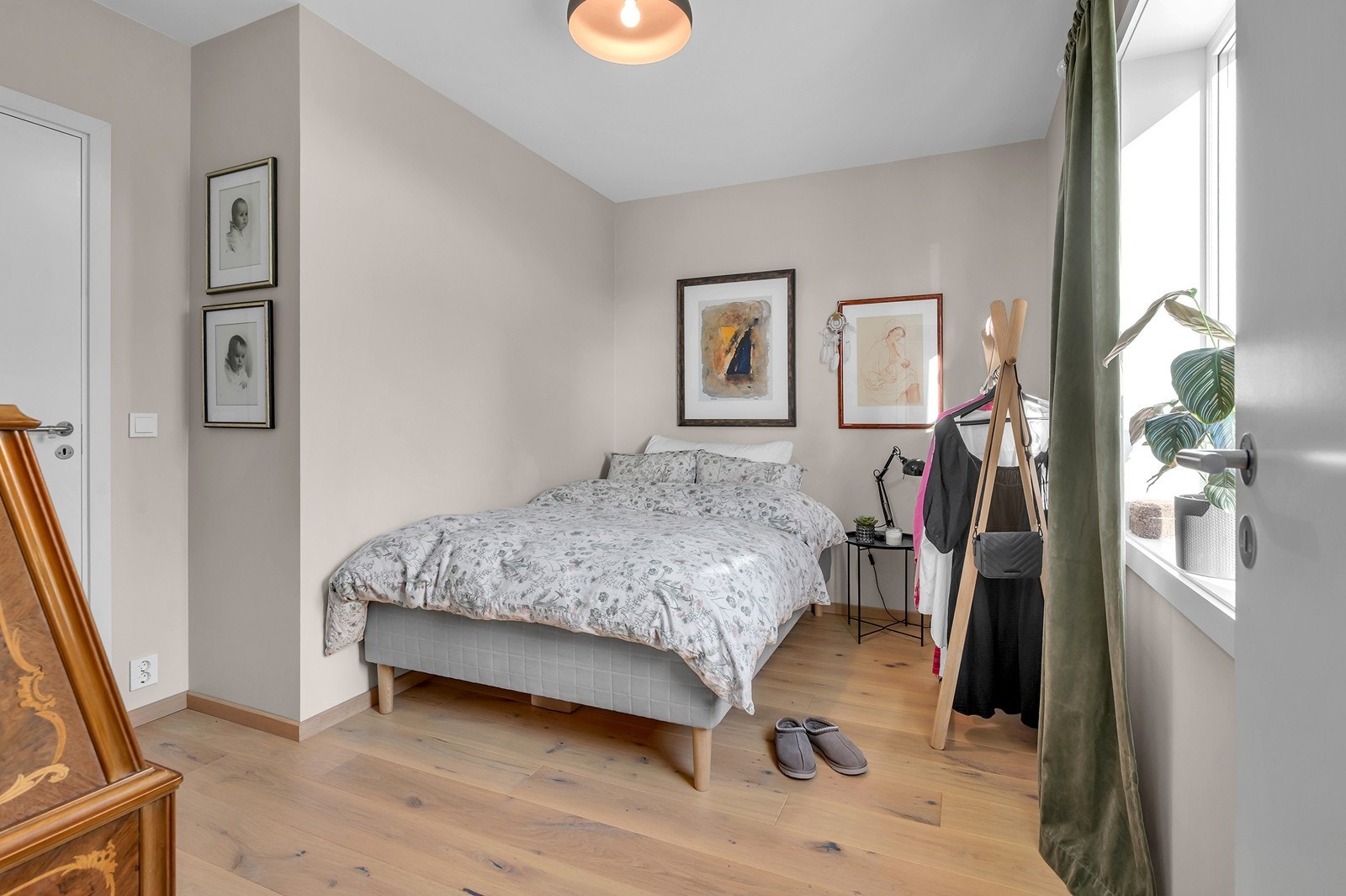 Soverom 2 har også god størrelse Galleribilde